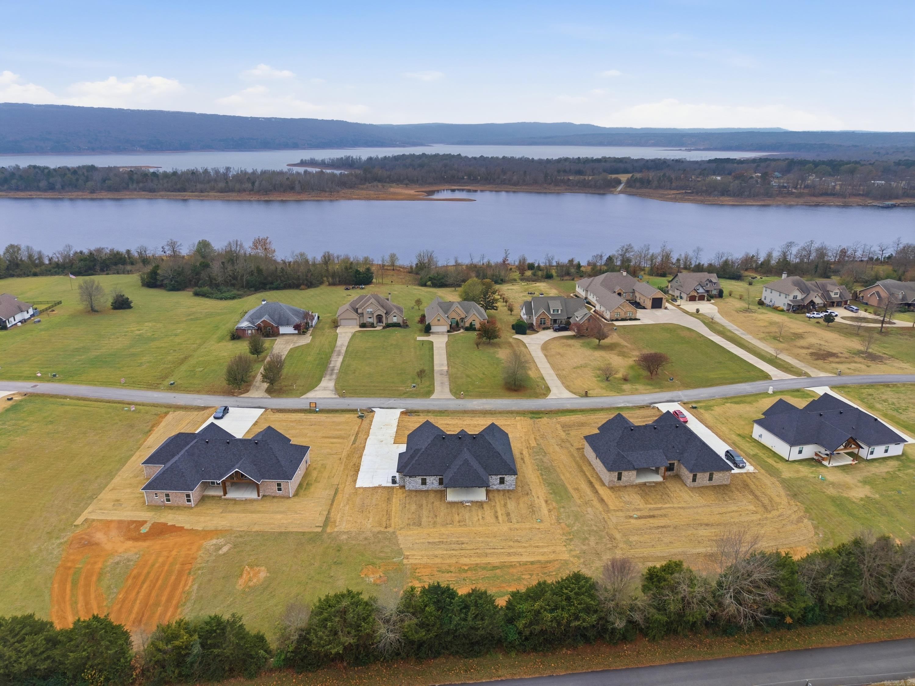 75 Emerald Lane  Greers Ferry, AR