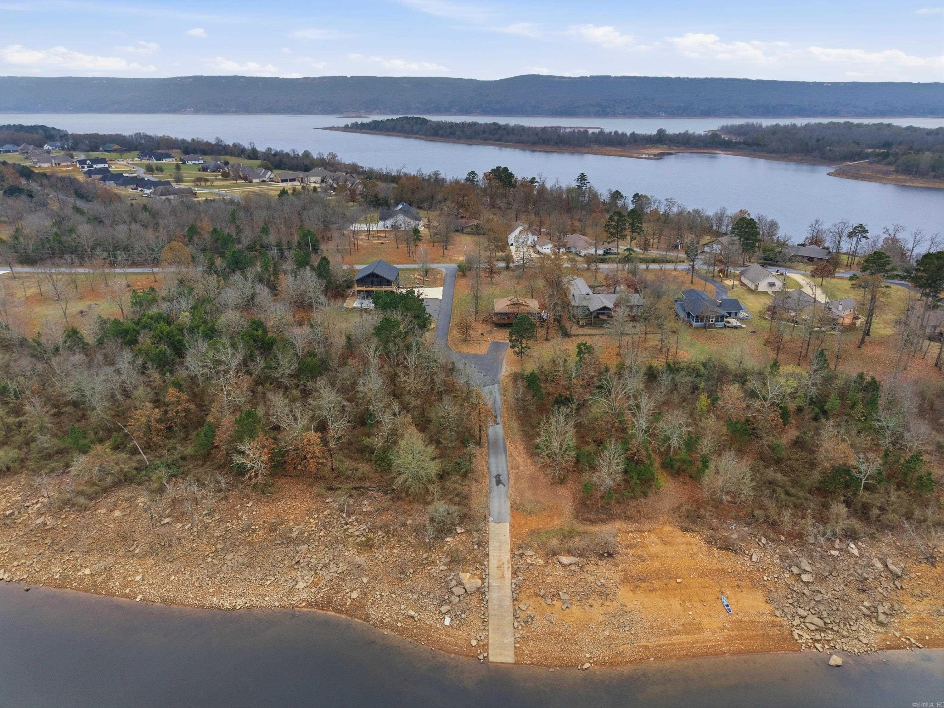 75 Emerald Lane  Greers Ferry, AR