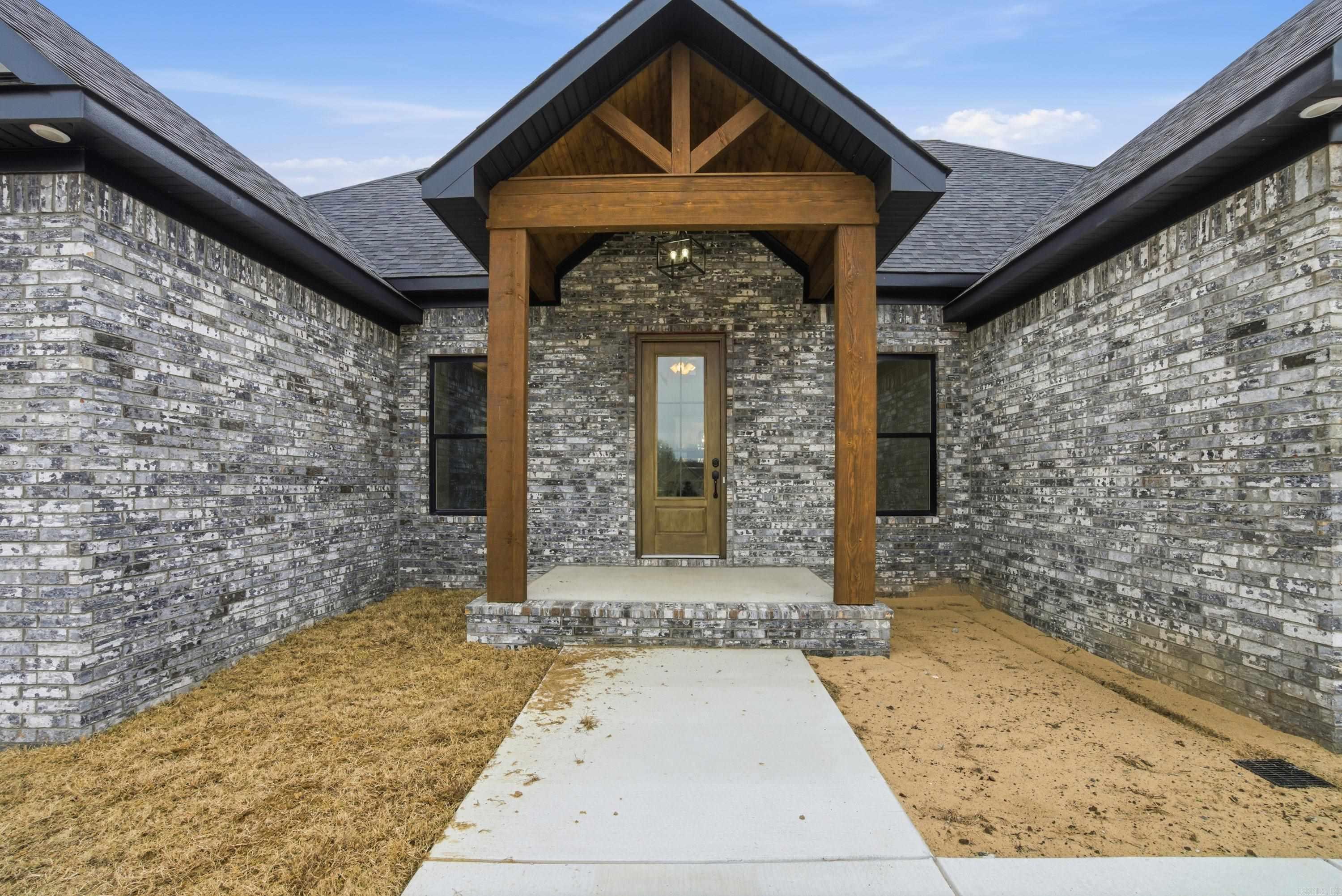 75 Emerald Lane  Greers Ferry, AR