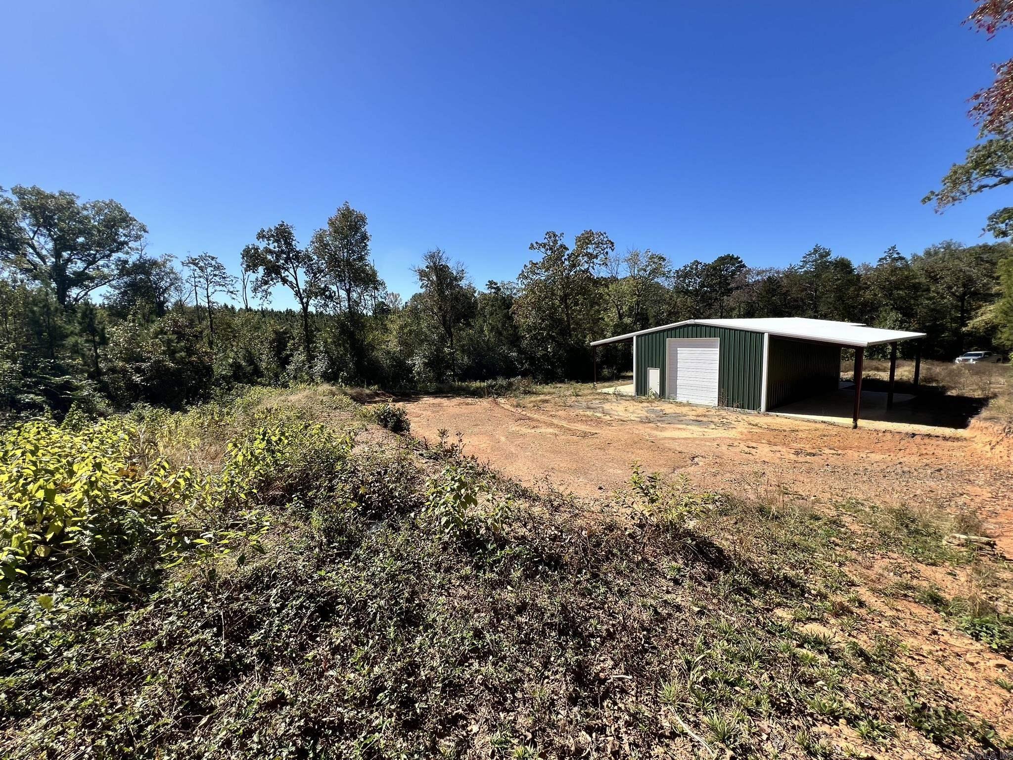 1011 Granny Hollar  Atkins, AR