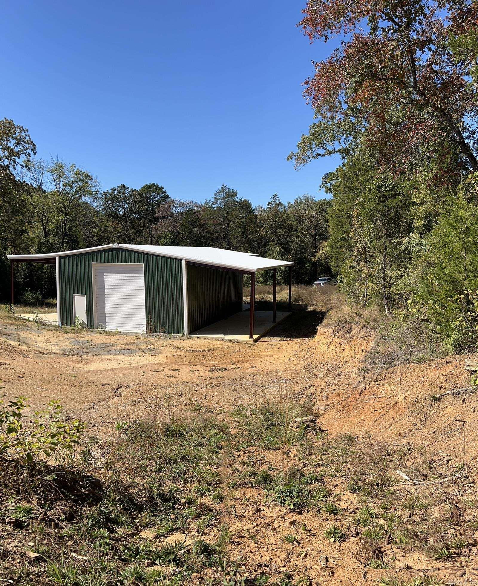 1011 Granny Hollar  Atkins, AR