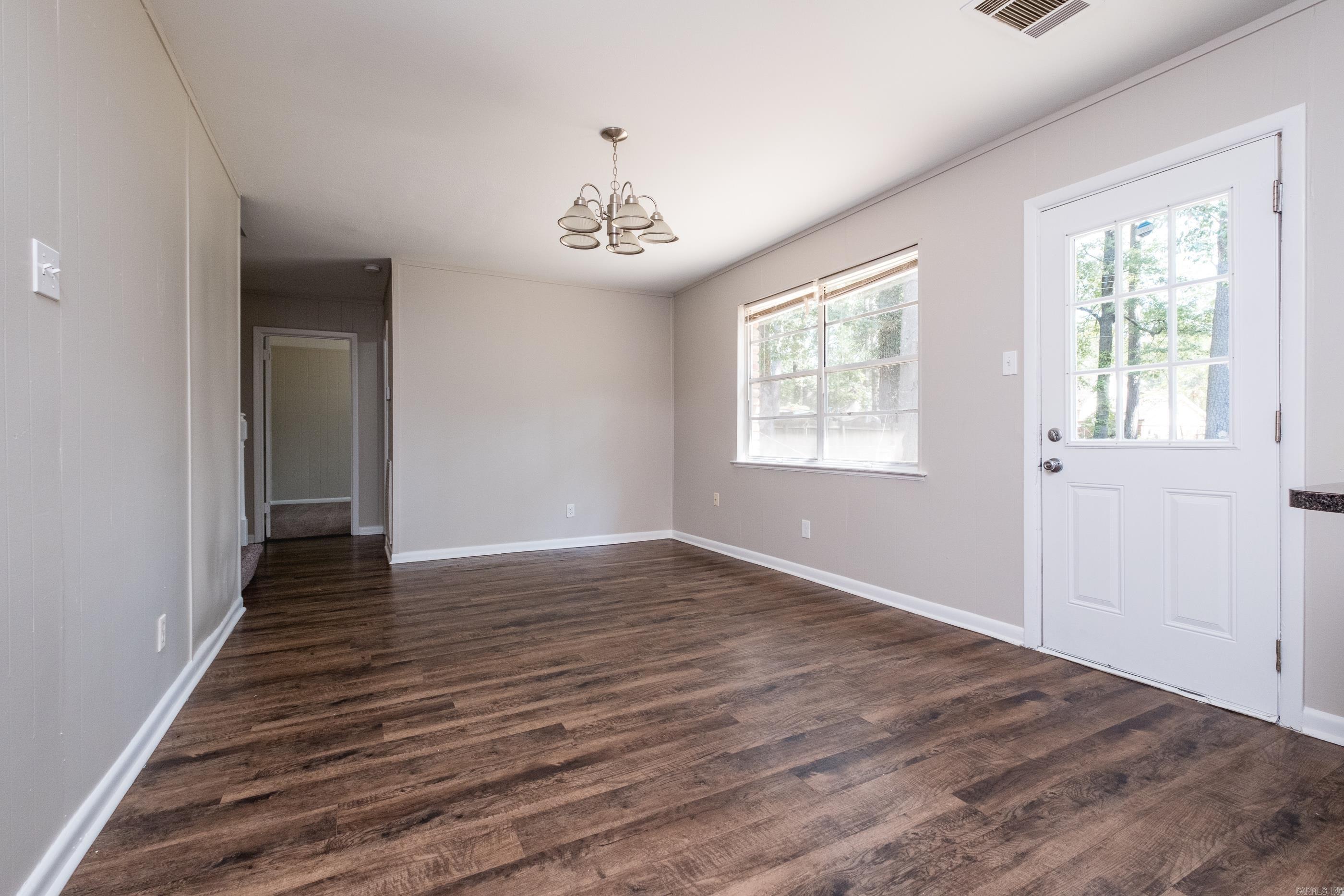 10407 Republic  Little Rock, AR