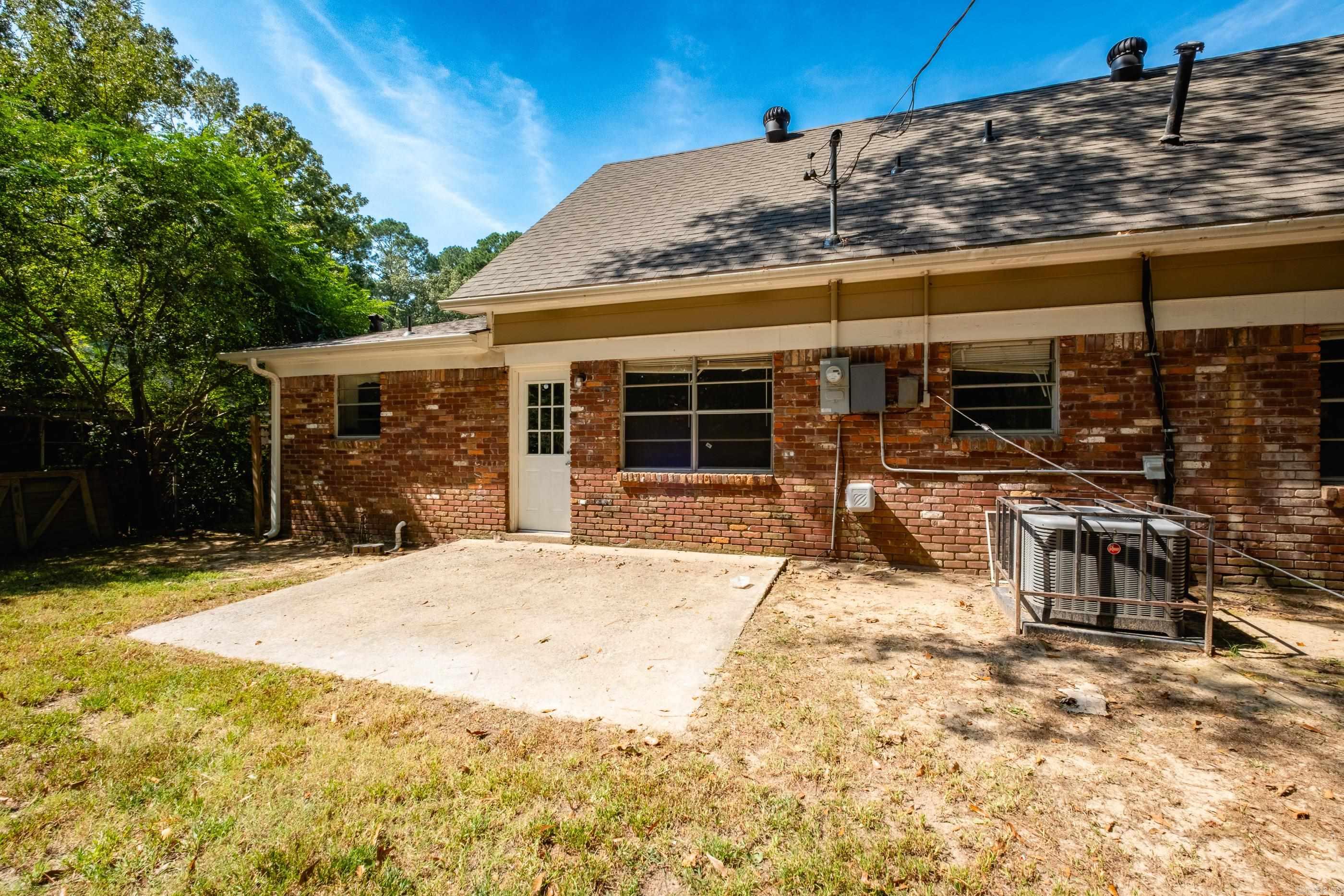 10407 Republic  Little Rock, AR