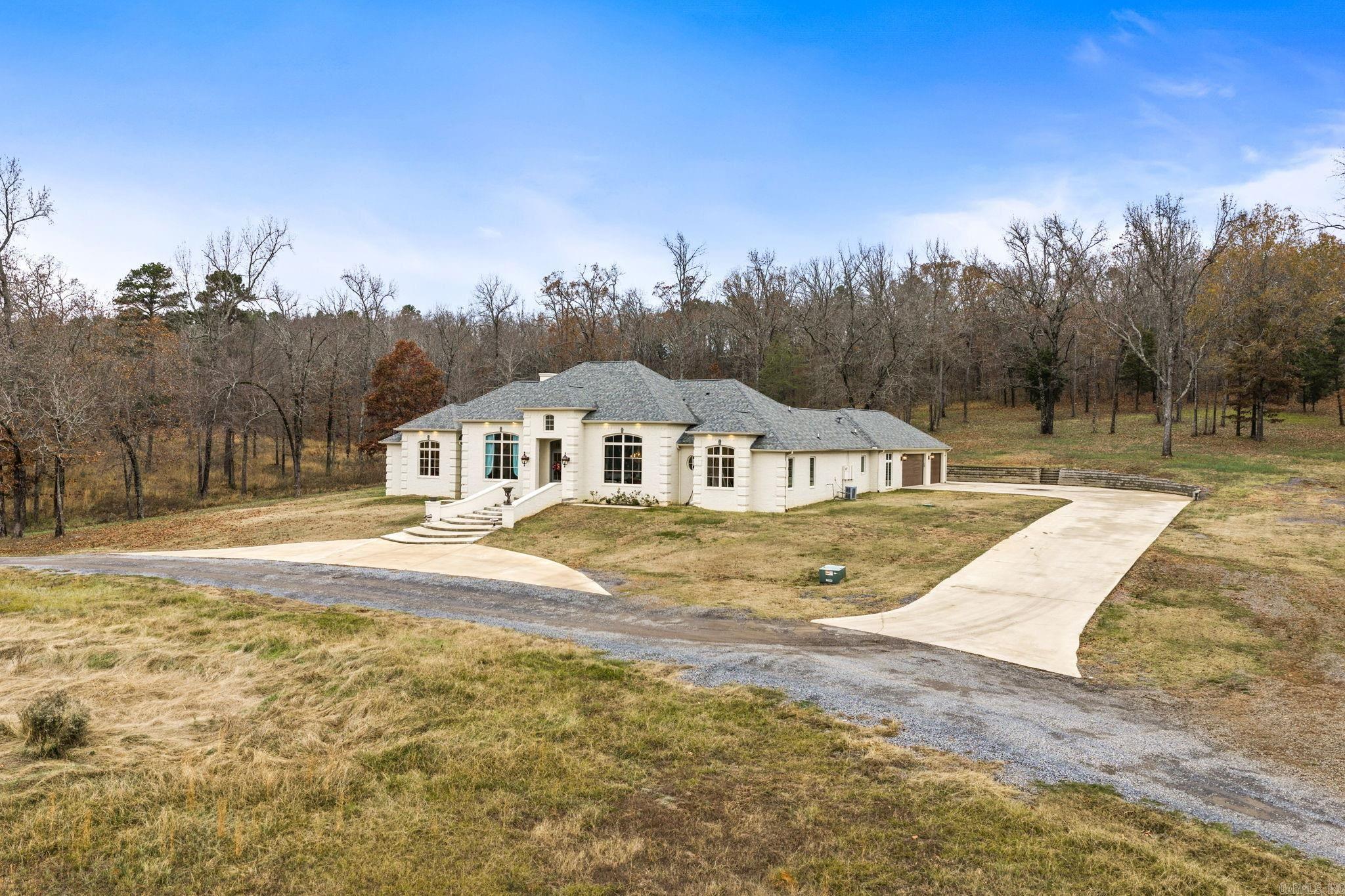 179 Goshen Valley  Mayflower, AR