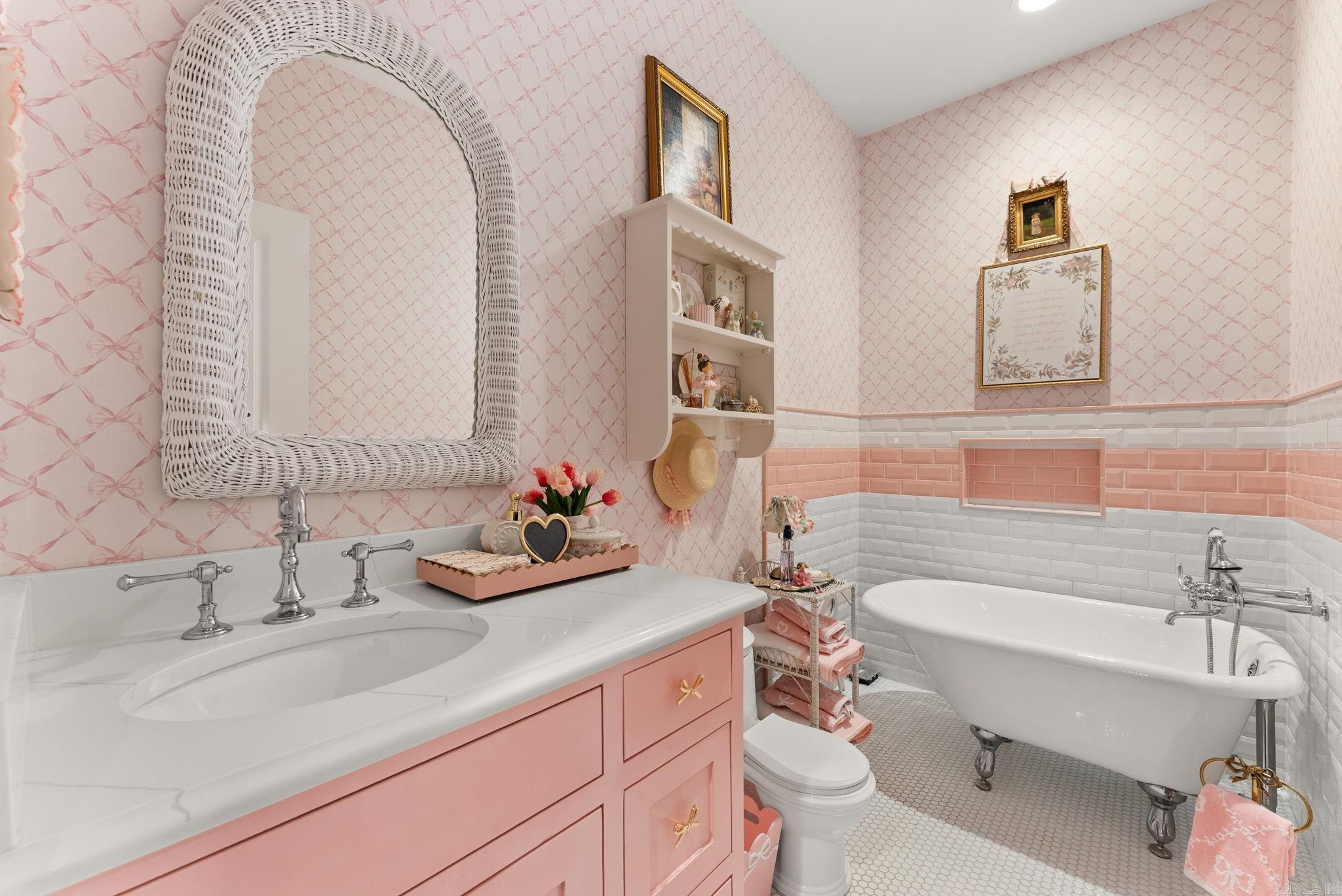 179 Goshen Valley  Mayflower, AR