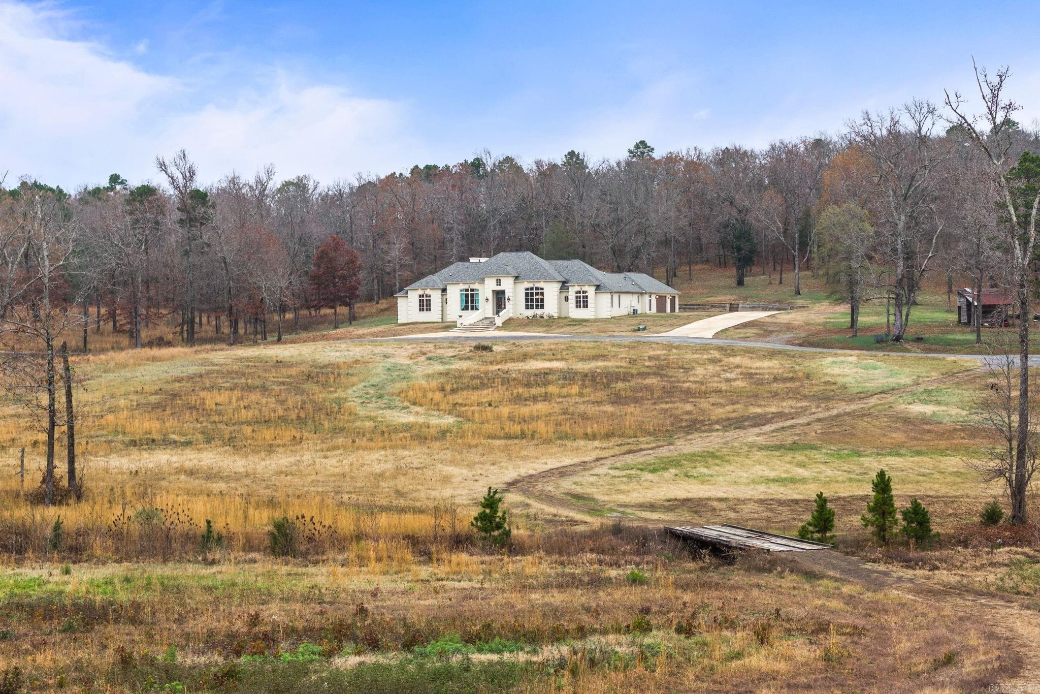 179 Goshen Valley  Mayflower, AR