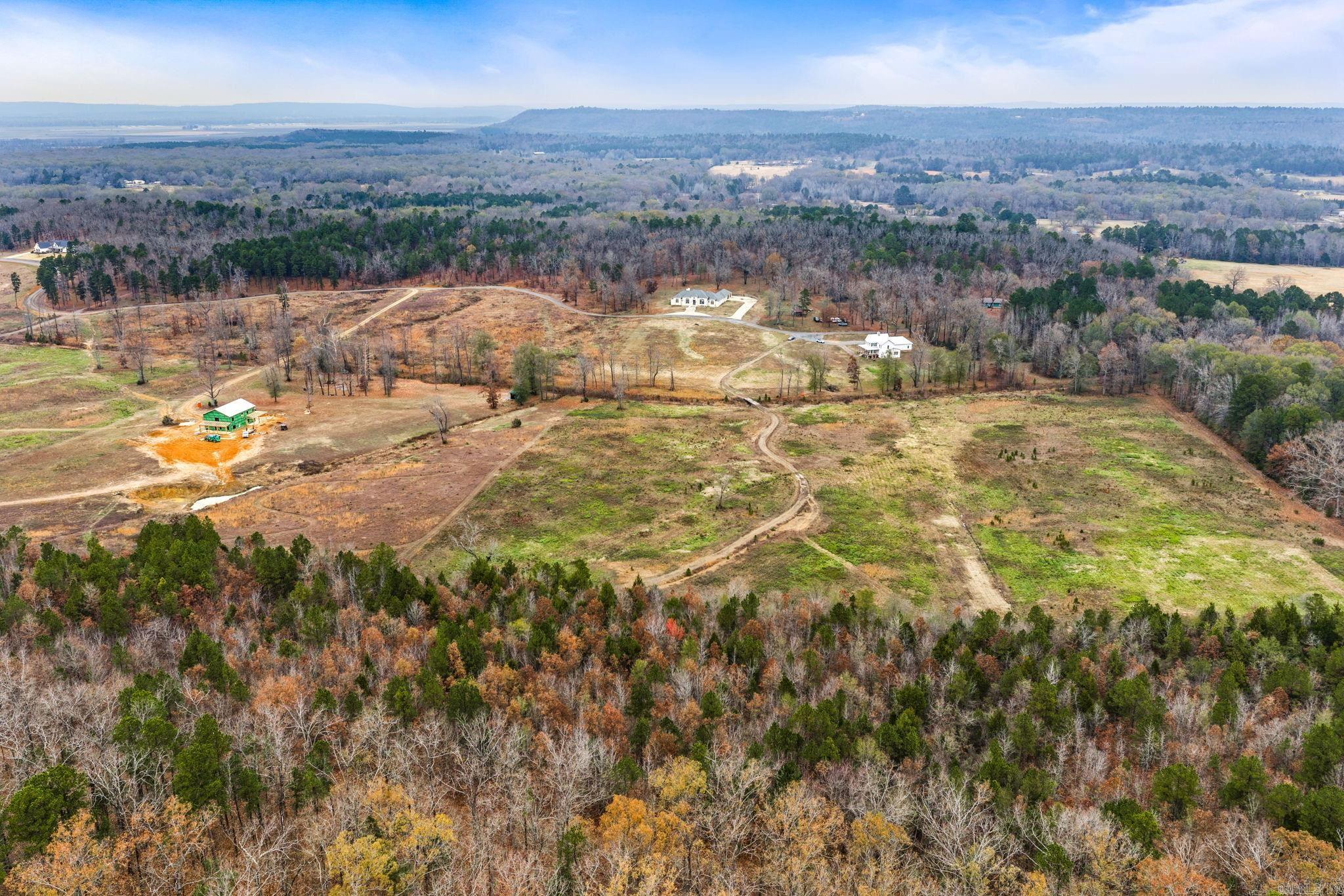 179 Goshen Valley  Mayflower, AR