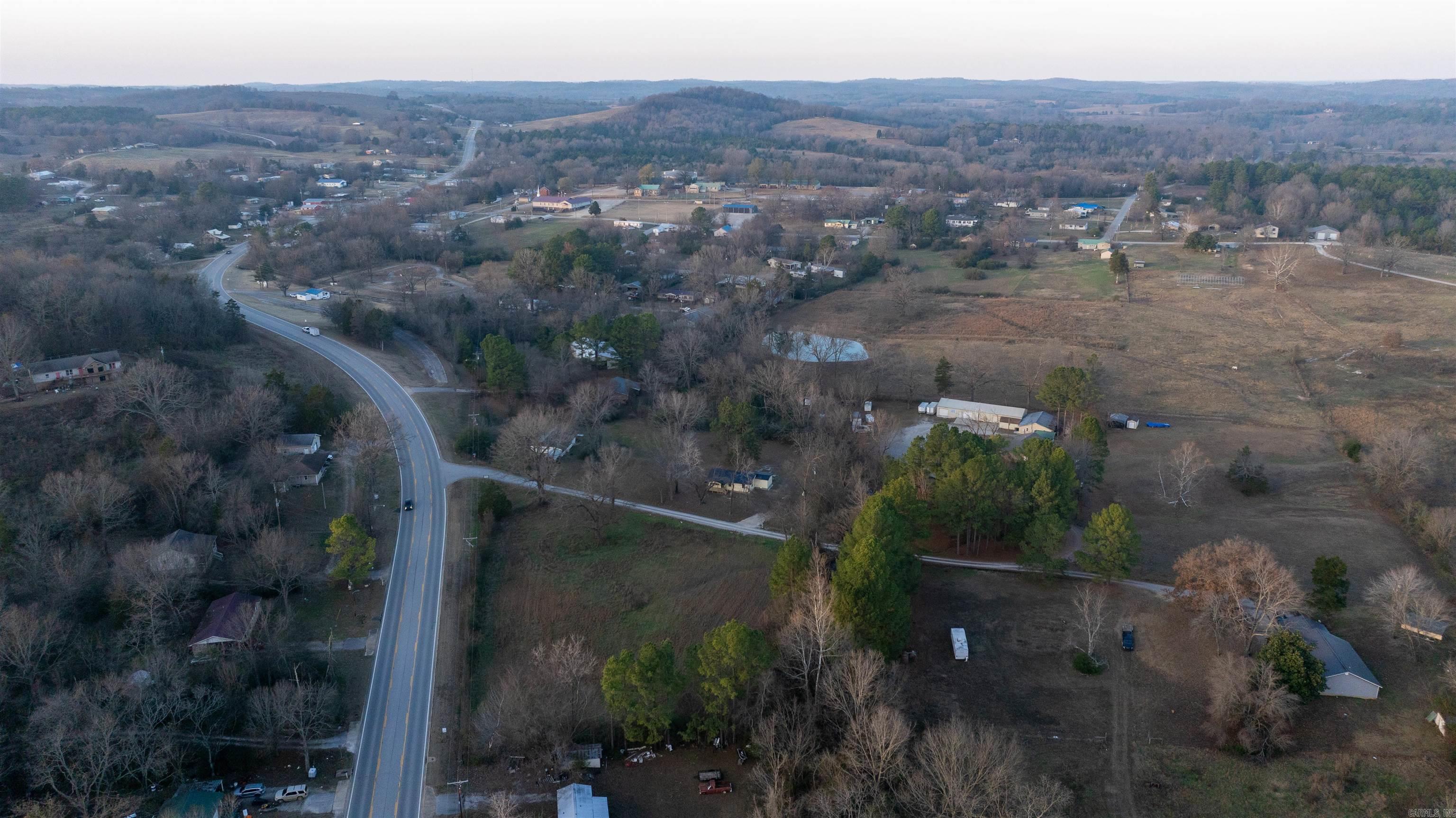 59 1st  Mount Pleasant, AR