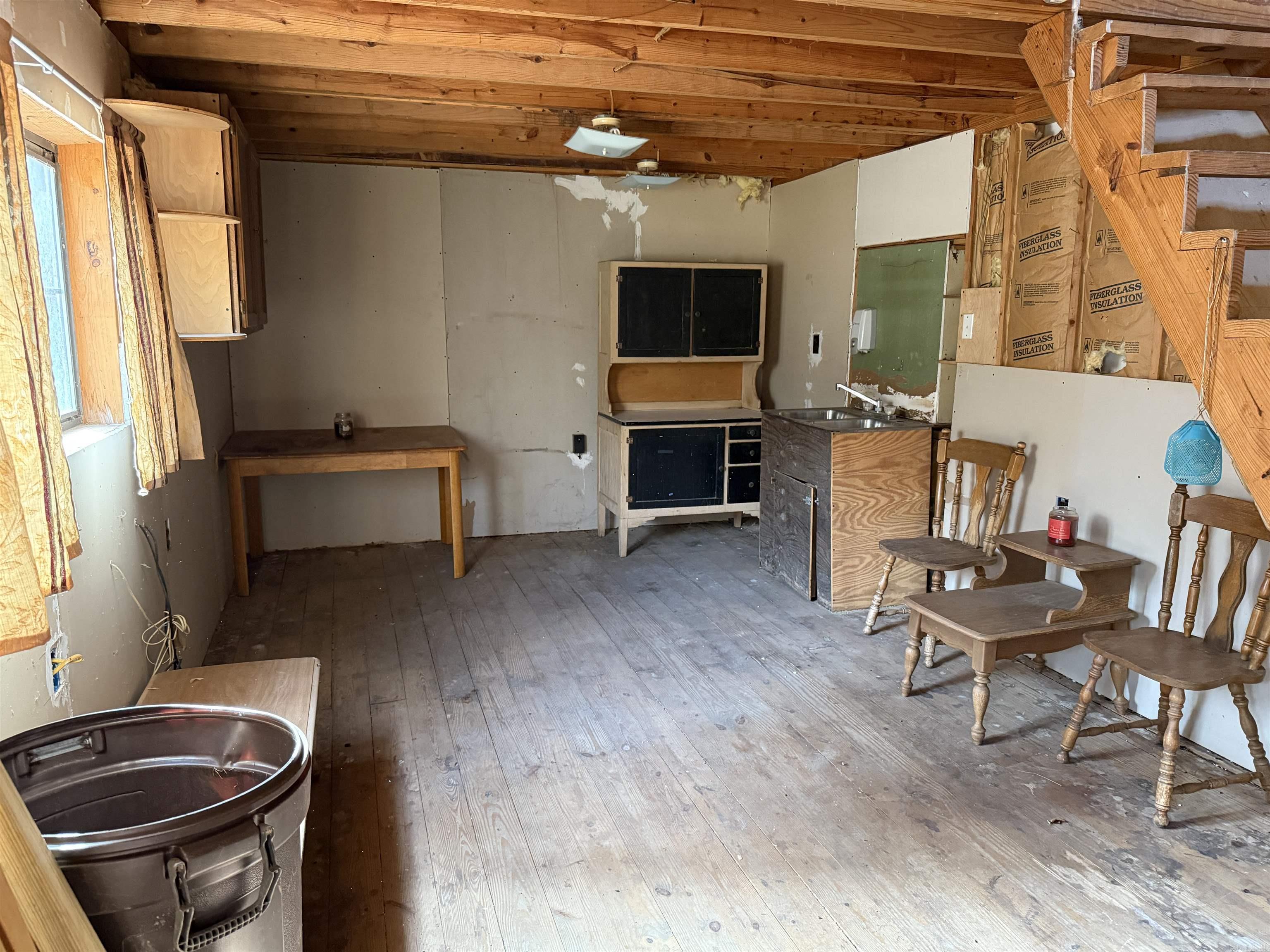 150 Woopsee  Leslie, AR