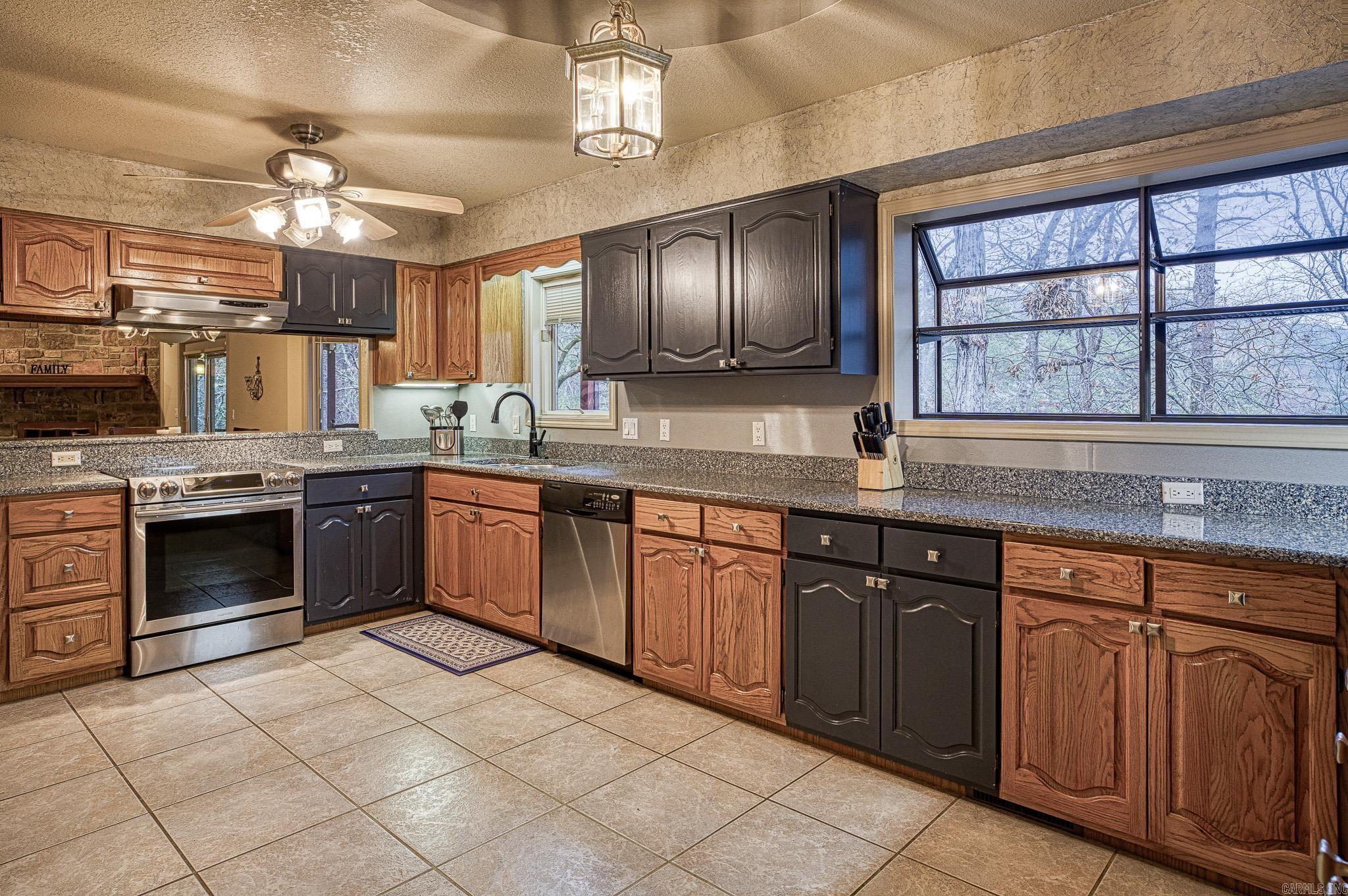 47 Coronado Lane Hot Springs Village, AR 71909