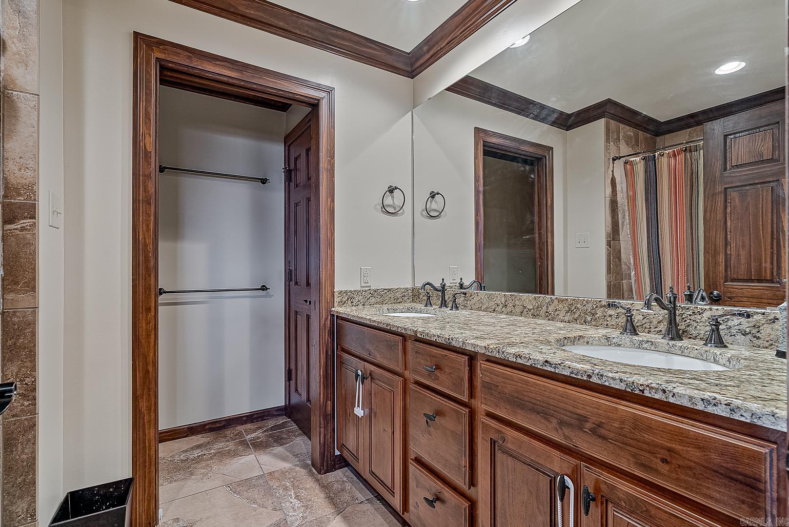 312 County Road  Mountain Home, AR