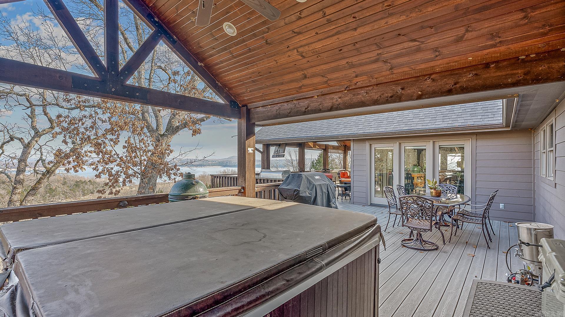 312 County Road  Mountain Home, AR