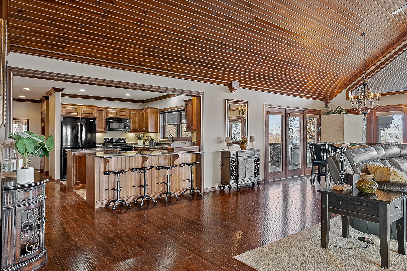 312 County Road  Mountain Home, AR