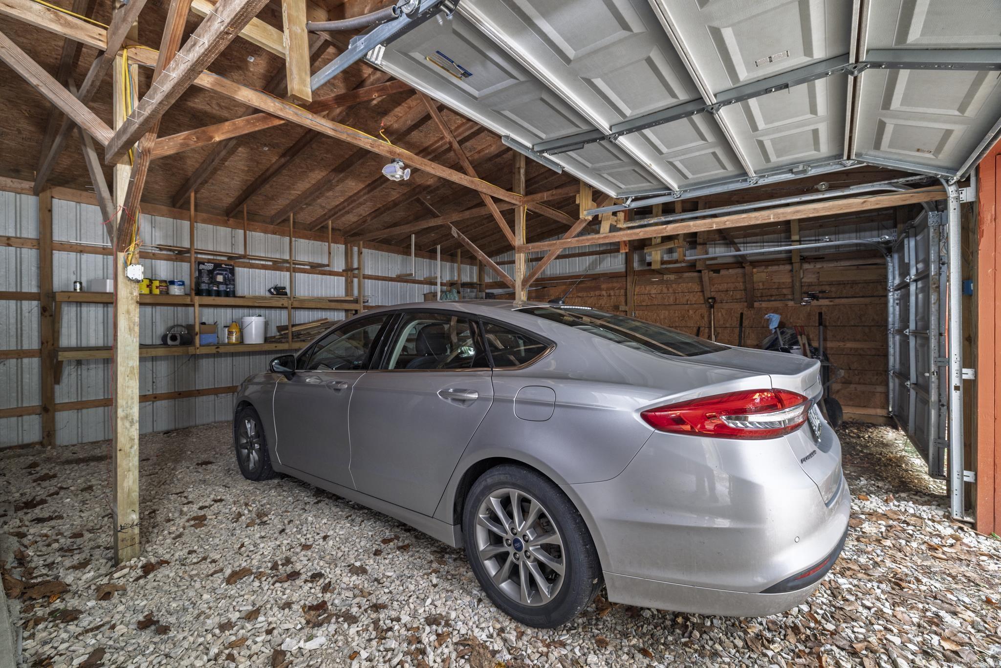 684 E Nix Rd  Rockport, AR