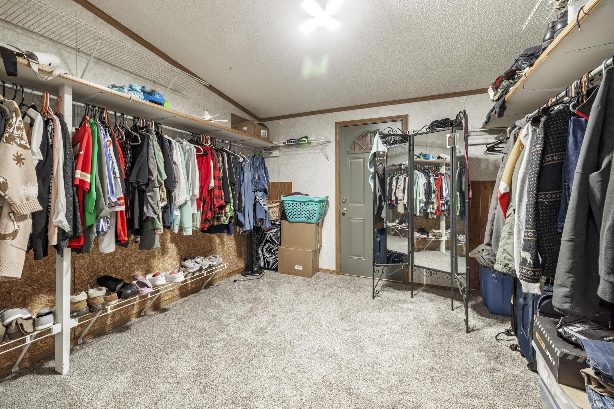 684 E Nix Rd  Rockport, AR