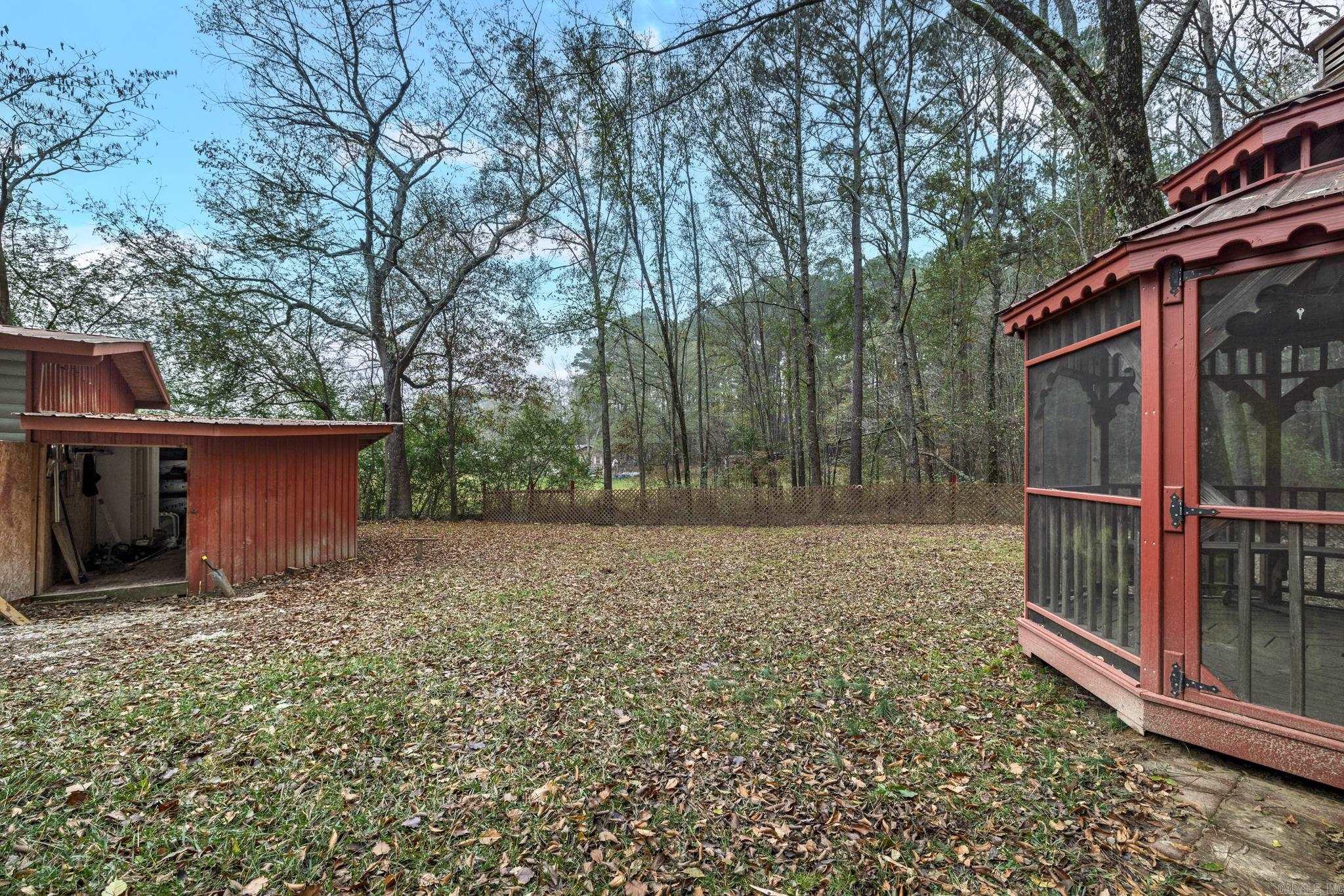 684 E Nix Rd  Rockport, AR