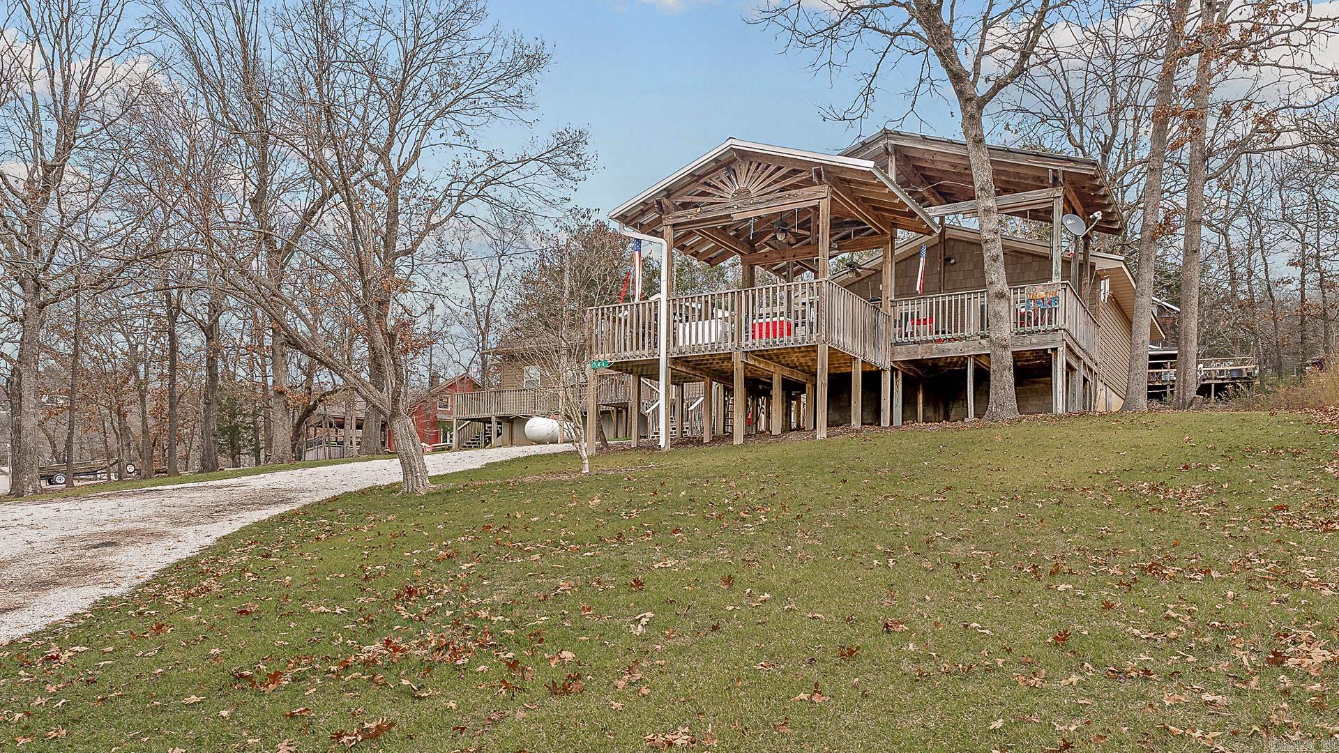386 Cove Hollow  Henderson, AR
