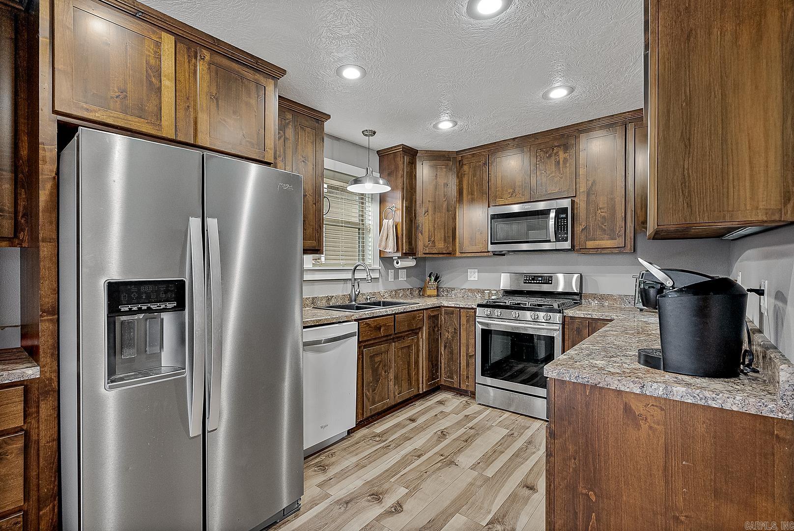 386 Cove Hollow  Henderson, AR