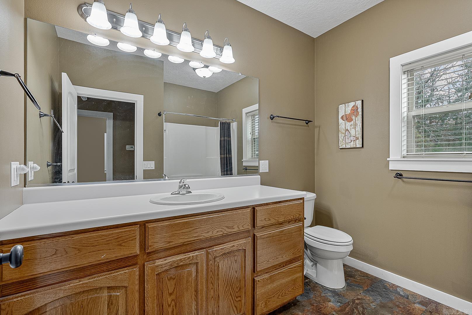 386 Cove Hollow  Henderson, AR