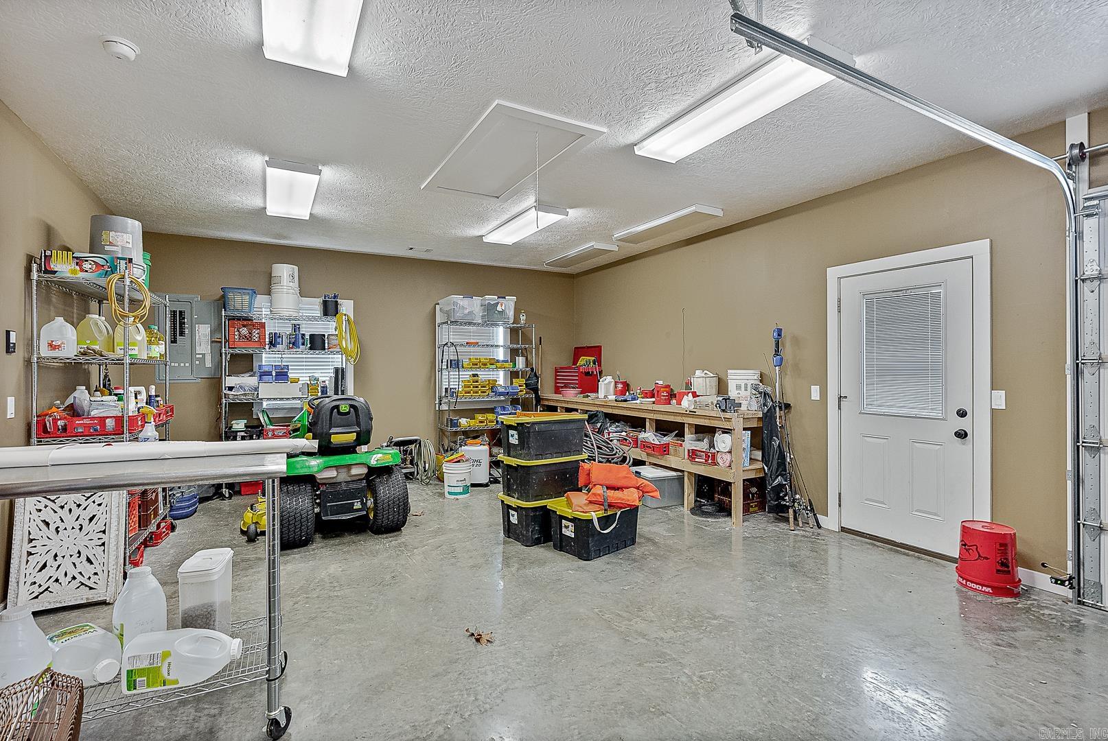 386 Cove Hollow  Henderson, AR