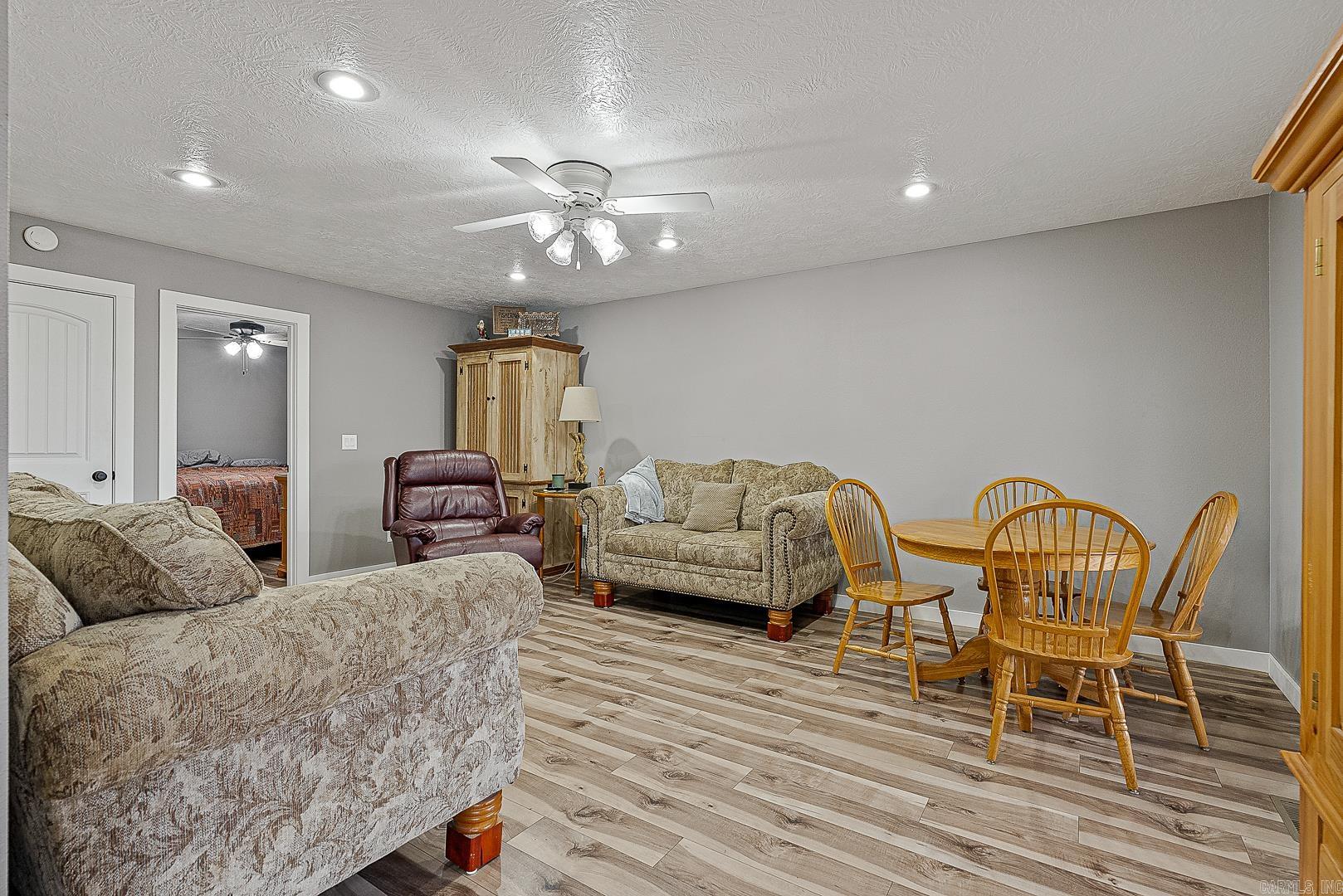 386 Cove Hollow  Henderson, AR