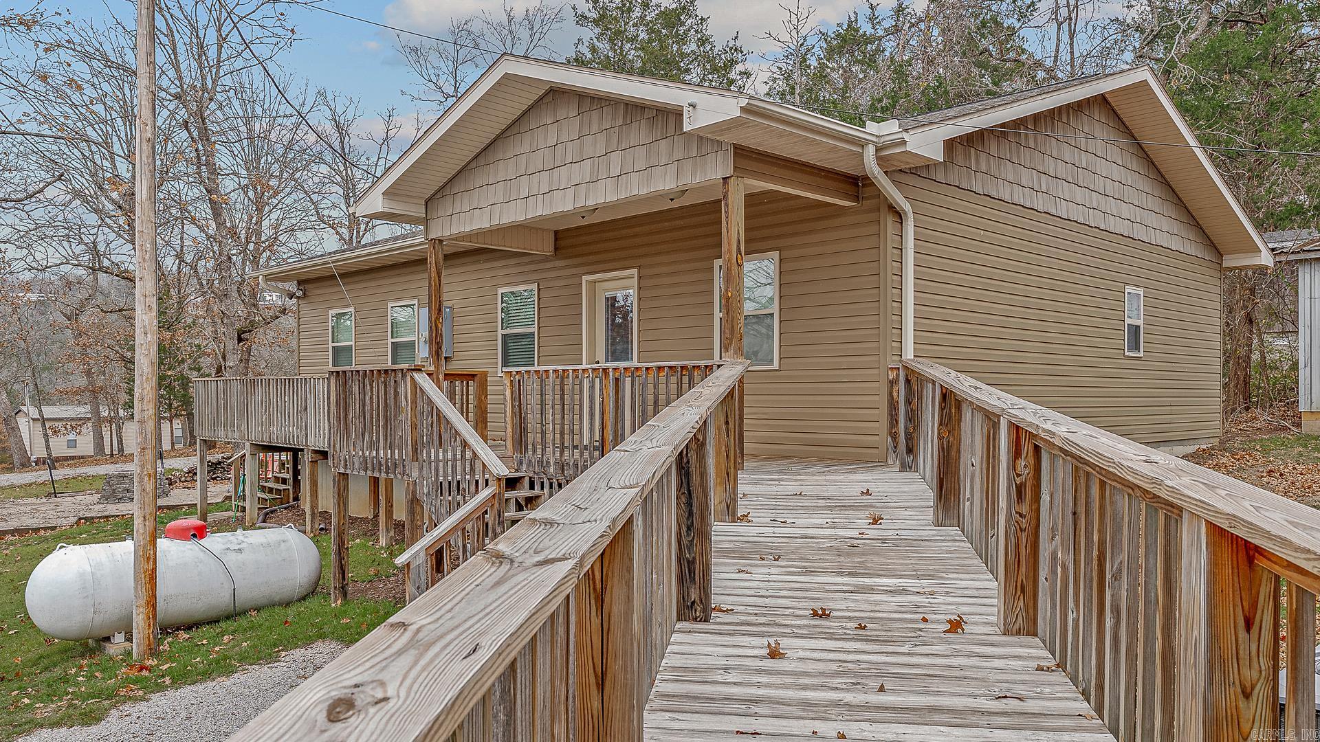 386 Cove Hollow  Henderson, AR