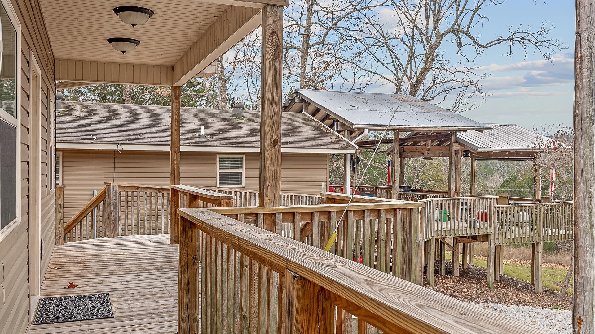 386 Cove Hollow  Henderson, AR