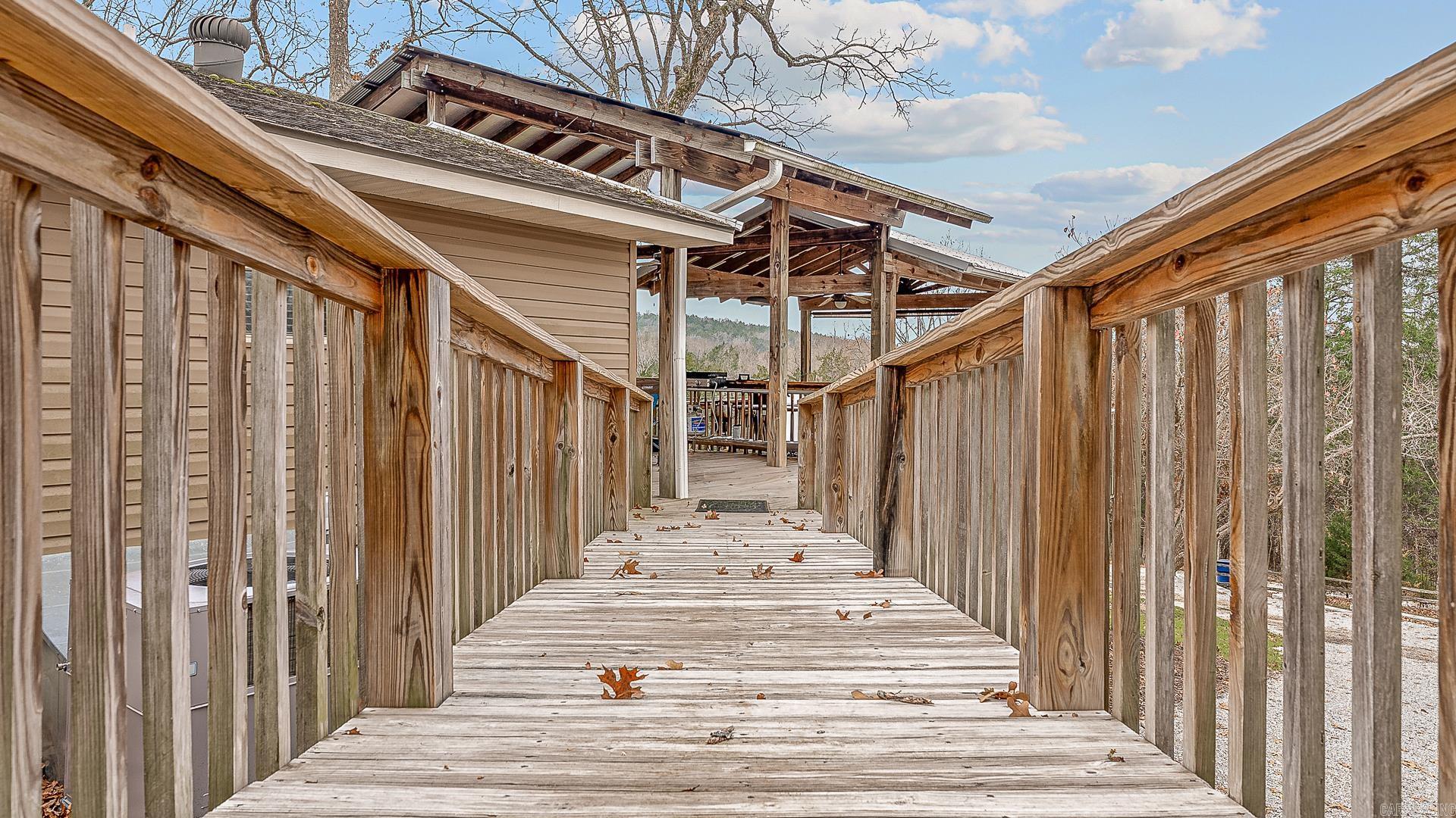 386 Cove Hollow  Henderson, AR