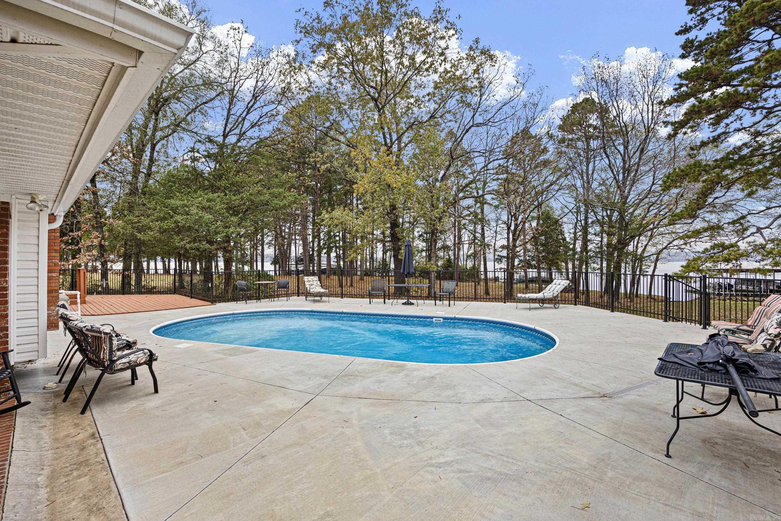 106 Walrock Shores  Russellville, AR