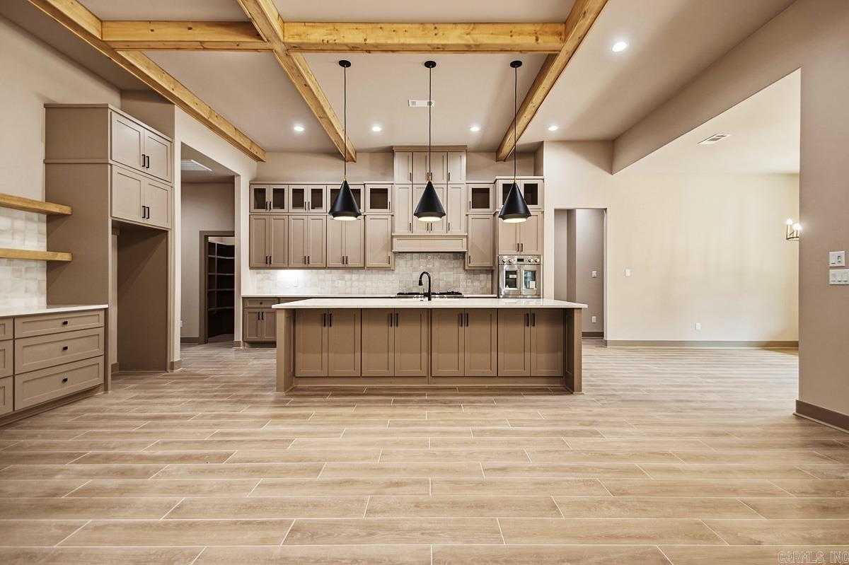 335 Arlington Park Dr  Hot Springs, AR