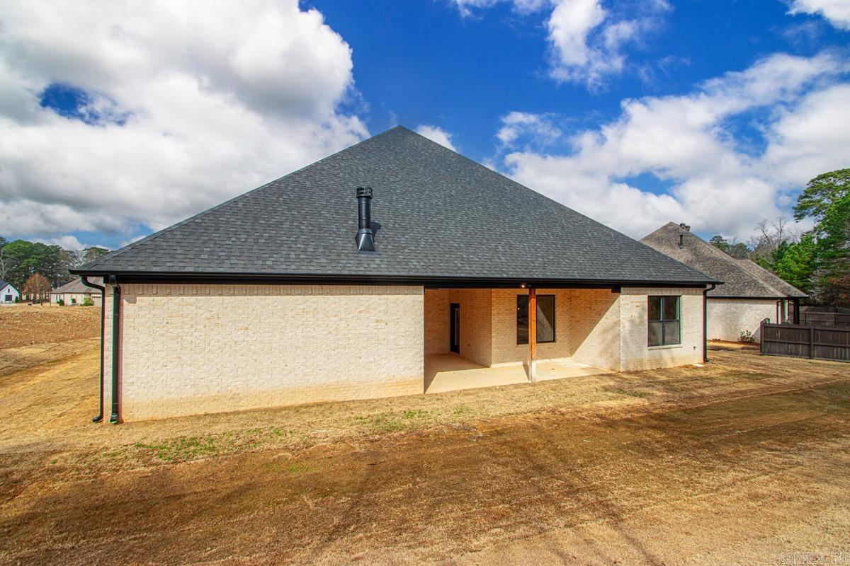 335 Arlington Park Dr  Hot Springs, AR