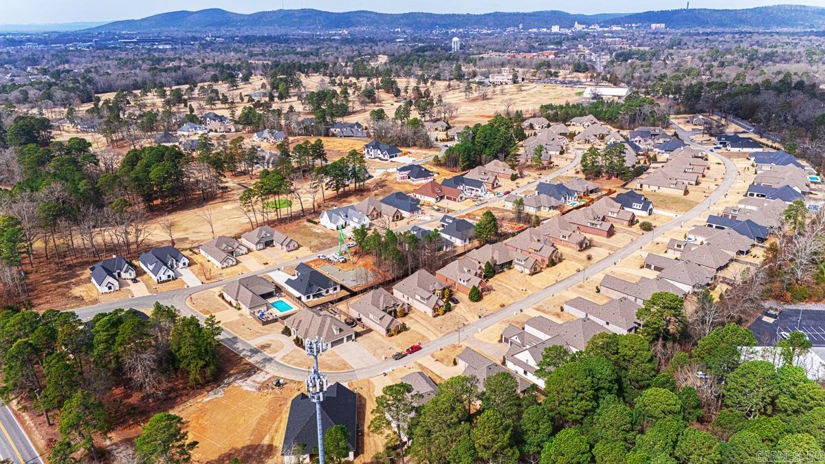 335 Arlington Park Dr  Hot Springs, AR