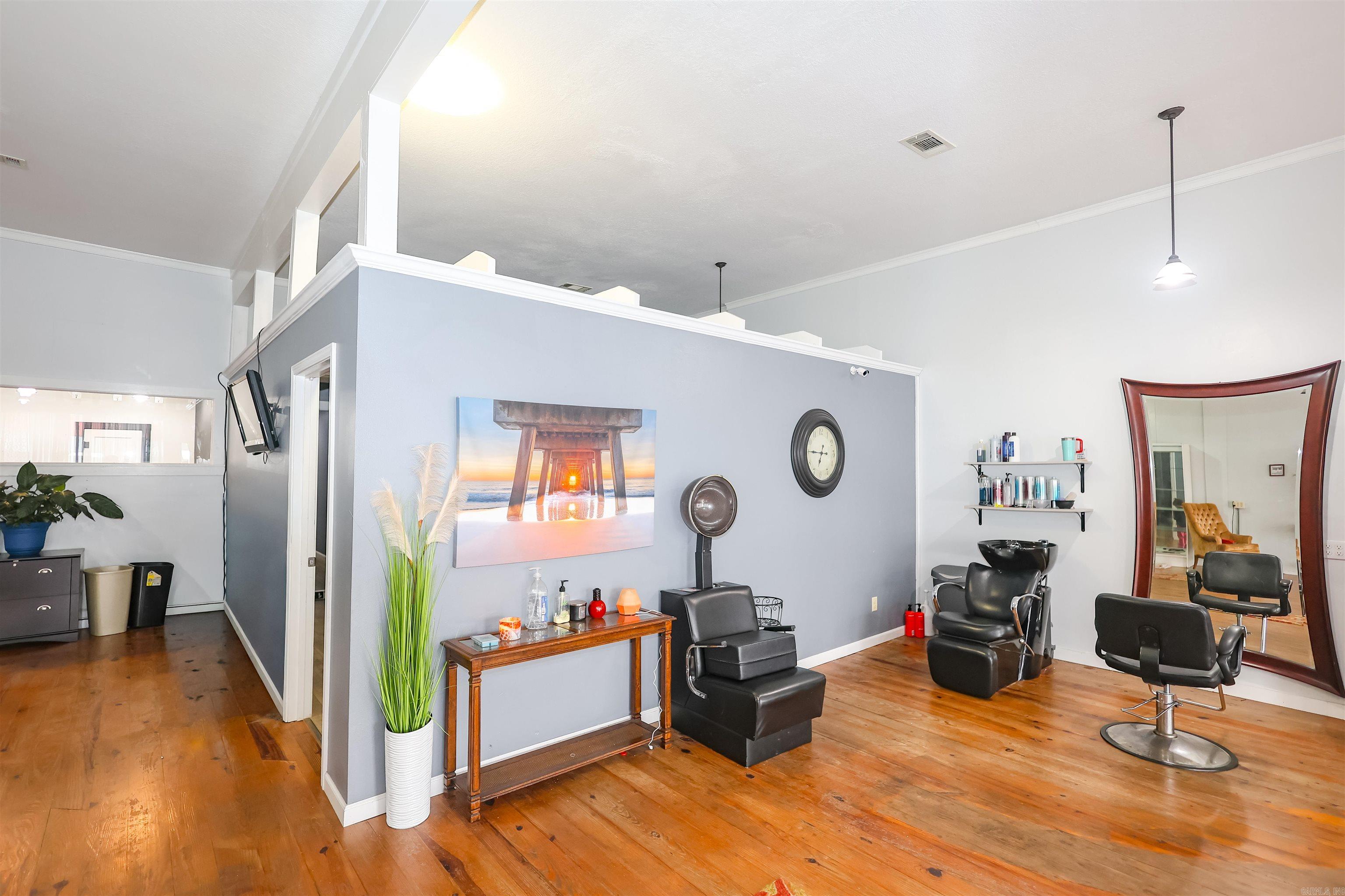 109 W Thompson  Amity, AR