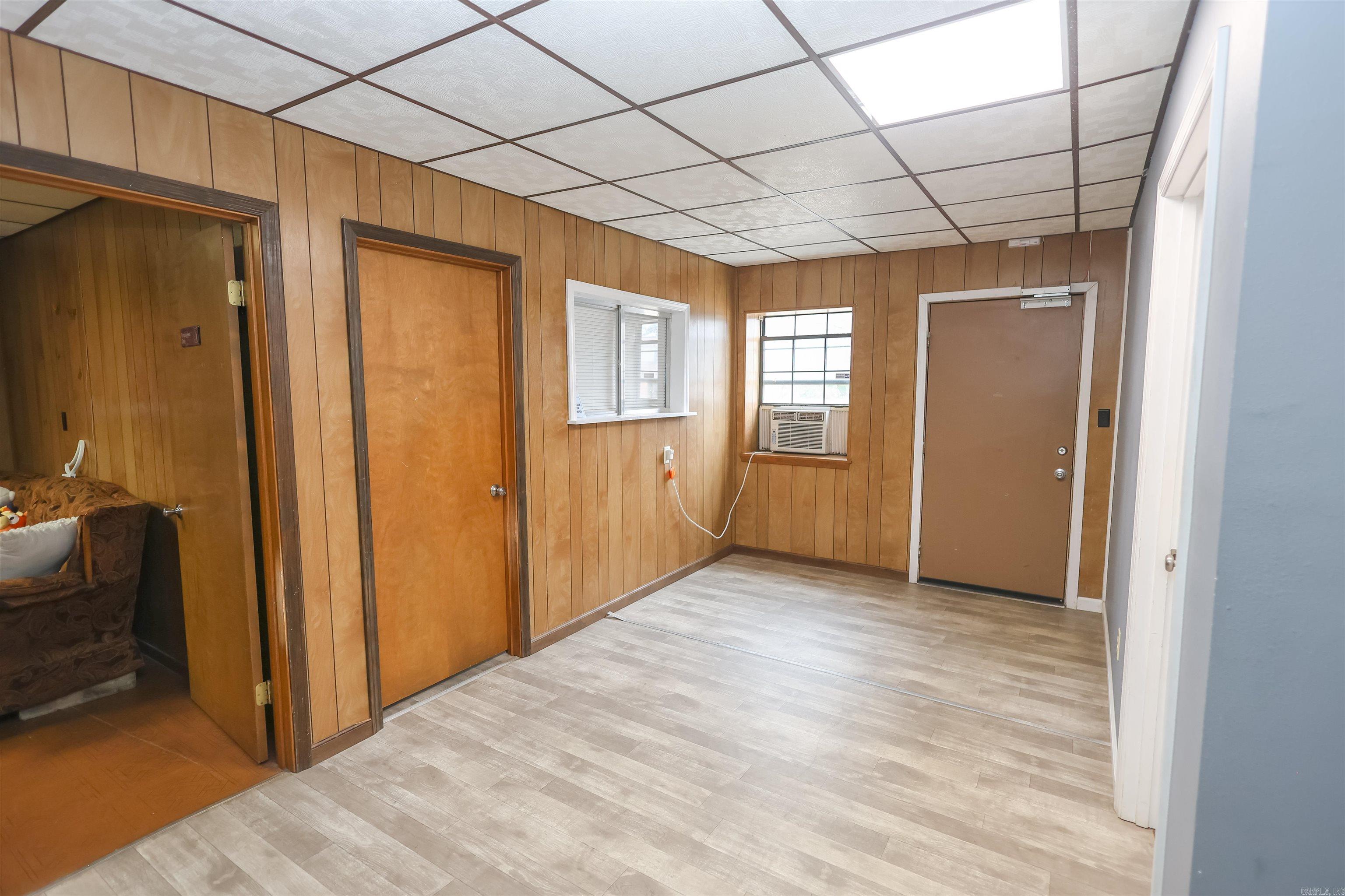 109 W Thompson  Amity, AR