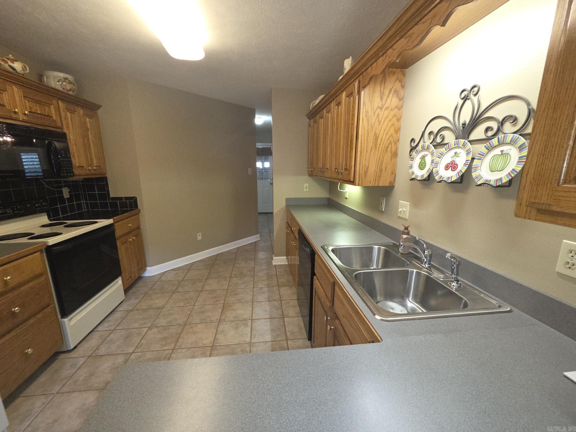 2417 Cattail  Searcy, AR