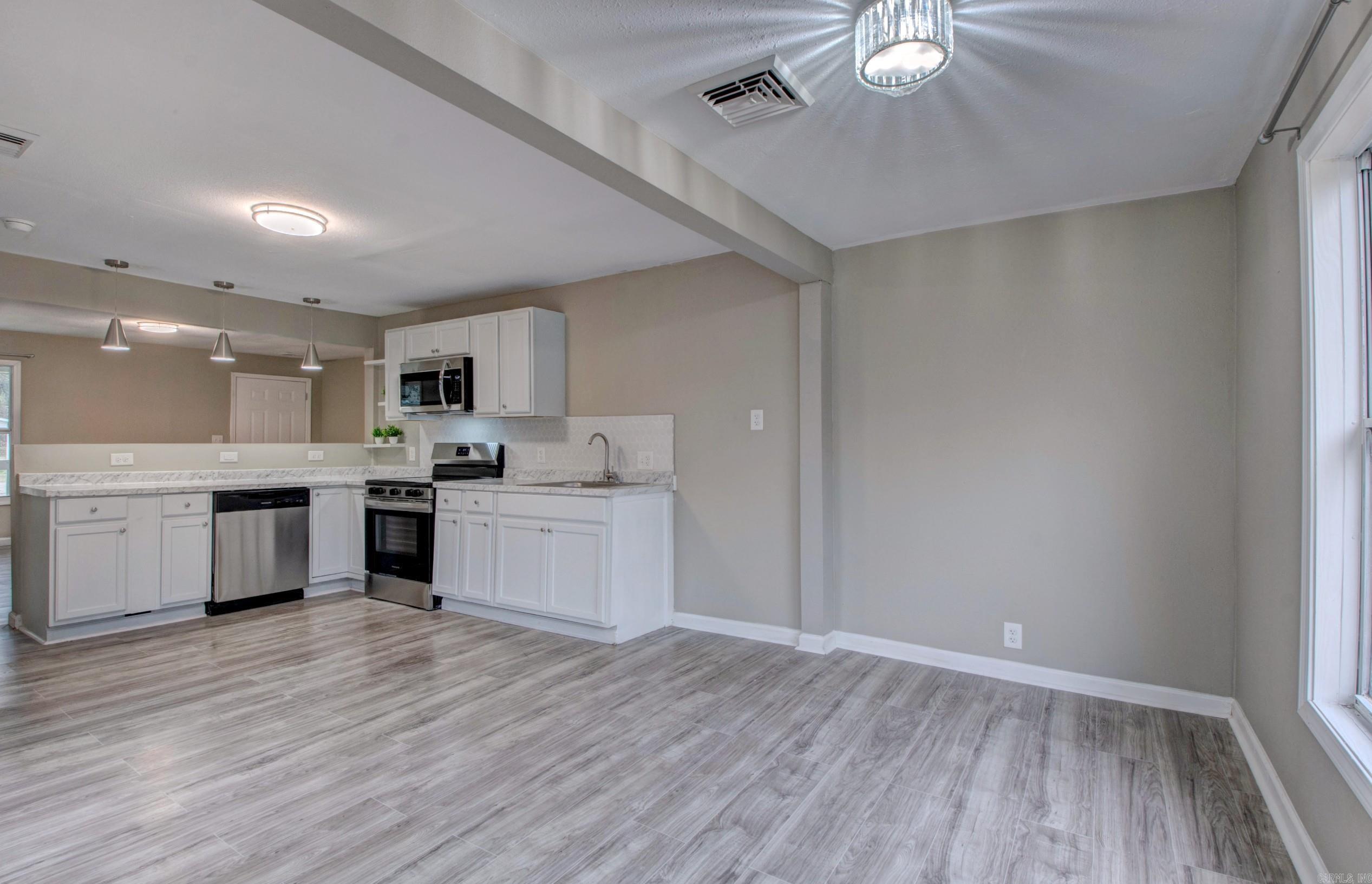 4920 E Willow  North Little Rock, AR