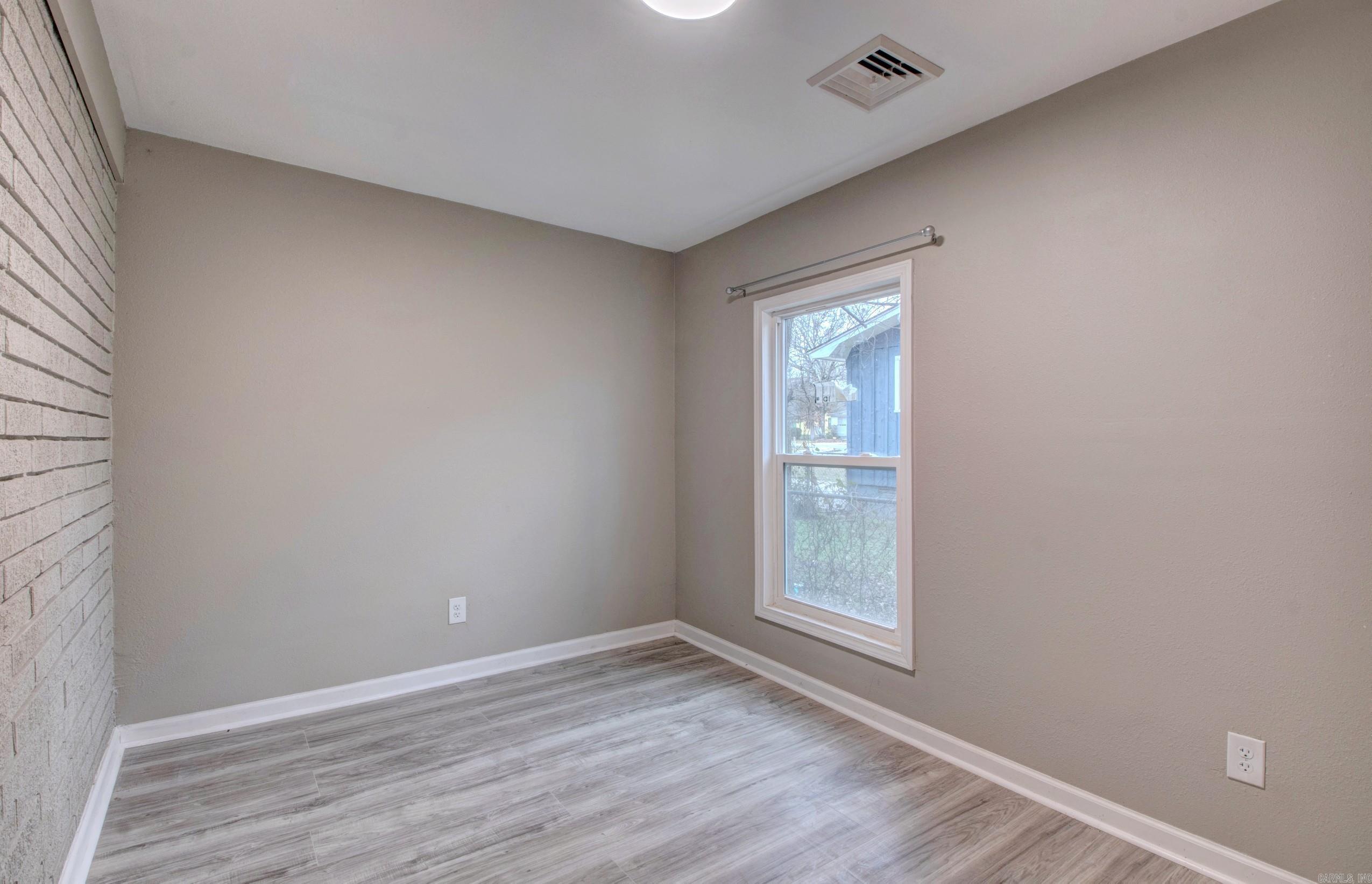 4920 E Willow  North Little Rock, AR