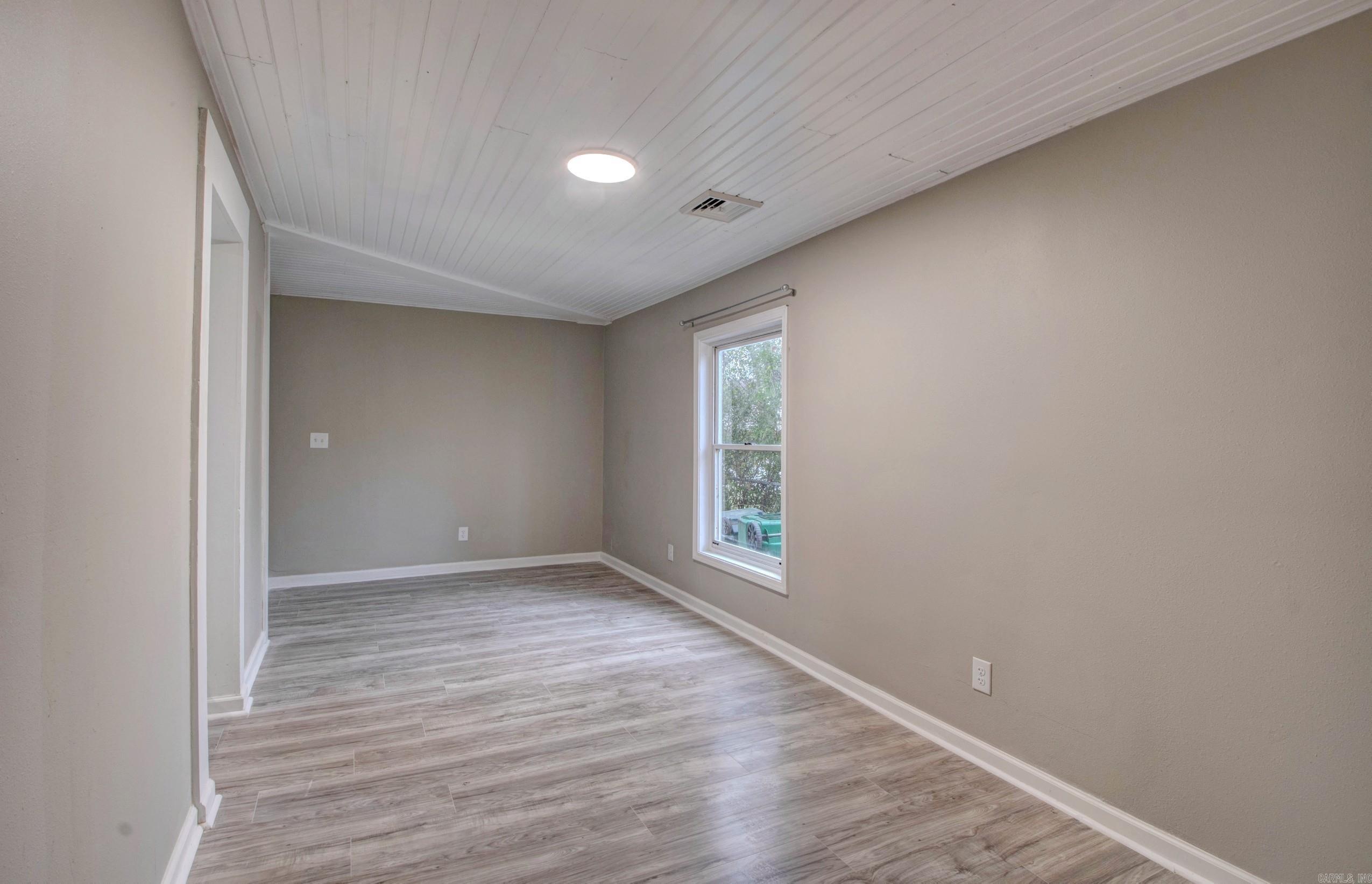 4920 E Willow  North Little Rock, AR