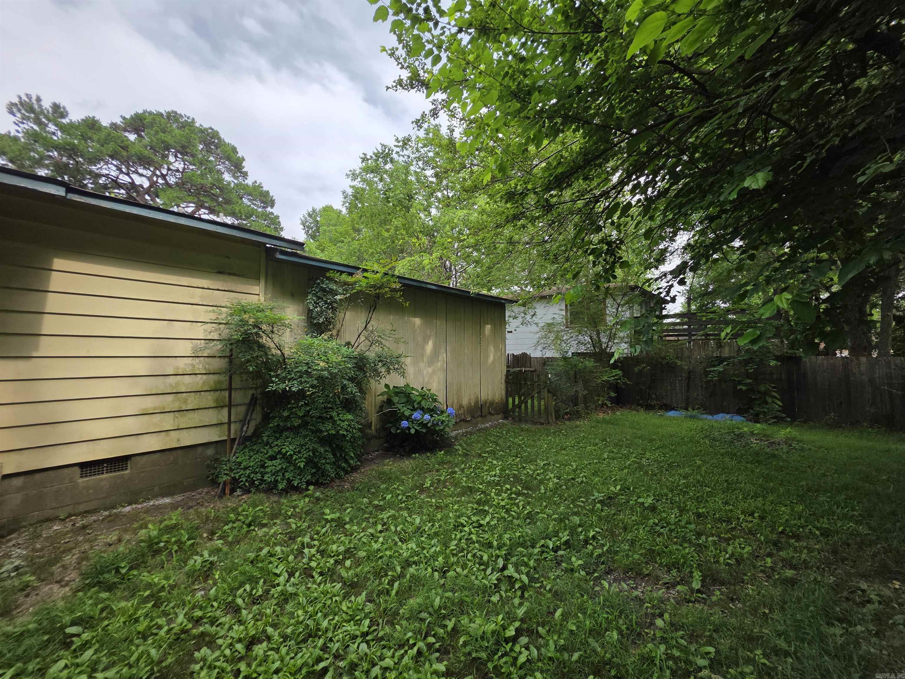 109 S Adams  Mena, AR