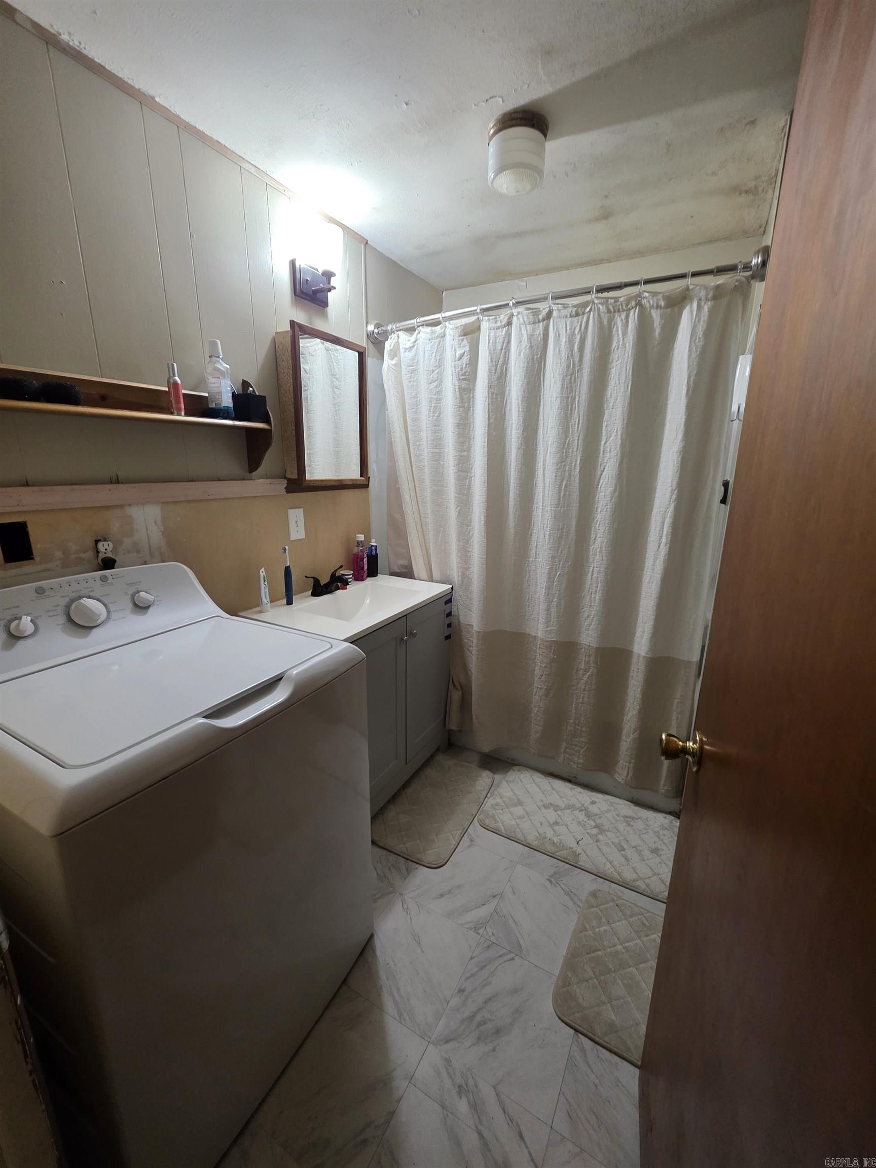 109 S Adams  Mena, AR