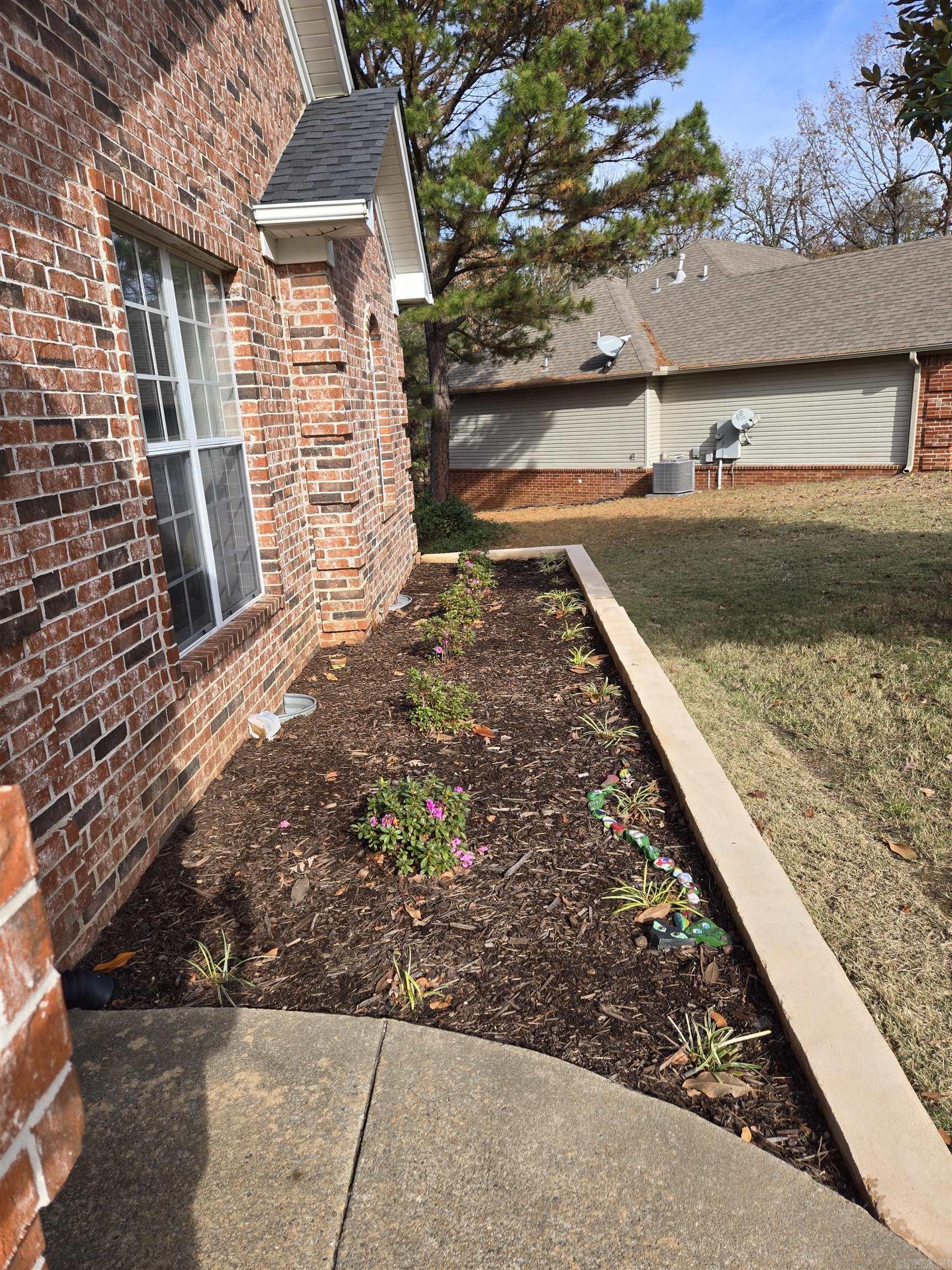 15 Mont Blanc  Maumelle, AR