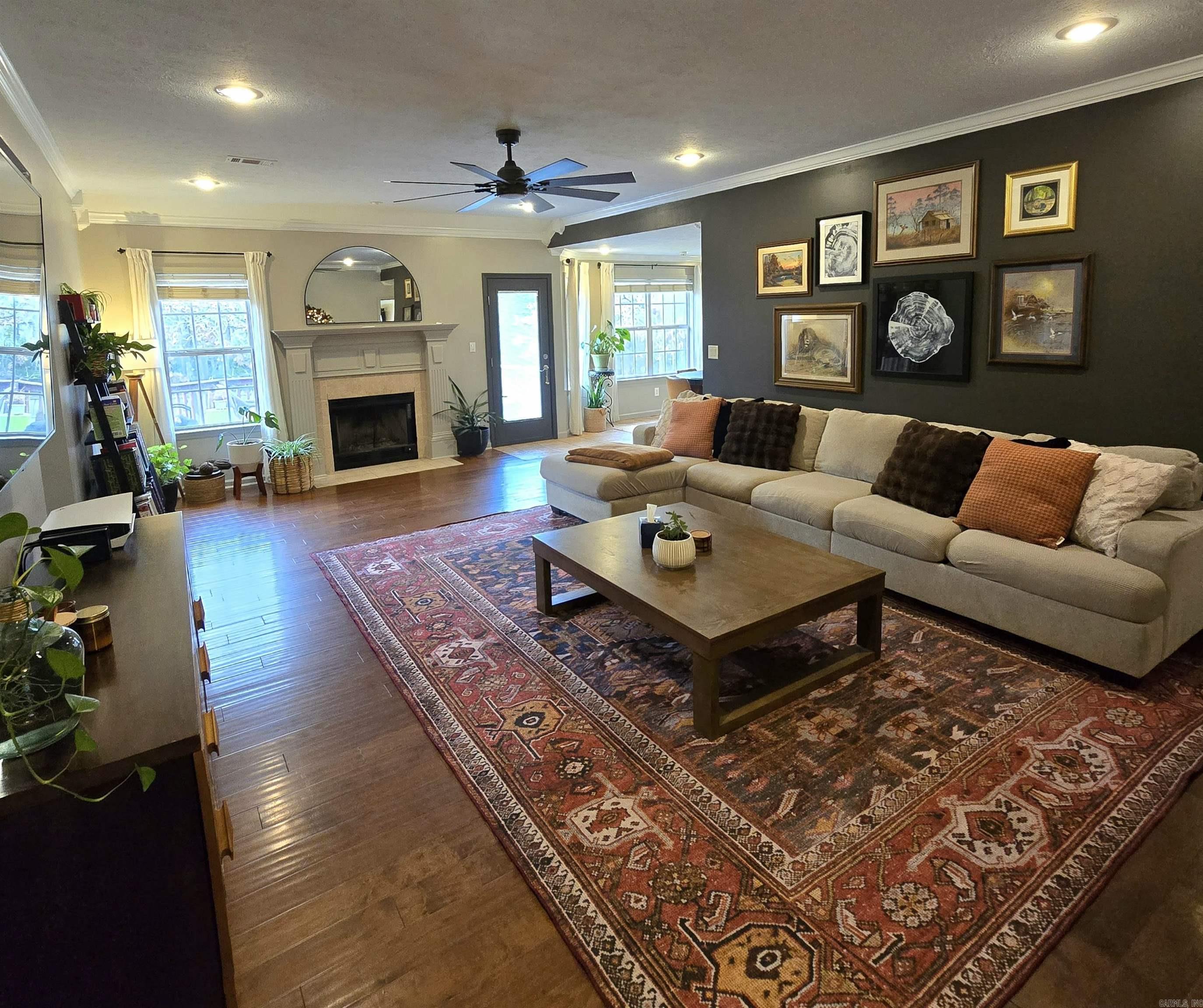 15 Mont Blanc  Maumelle, AR