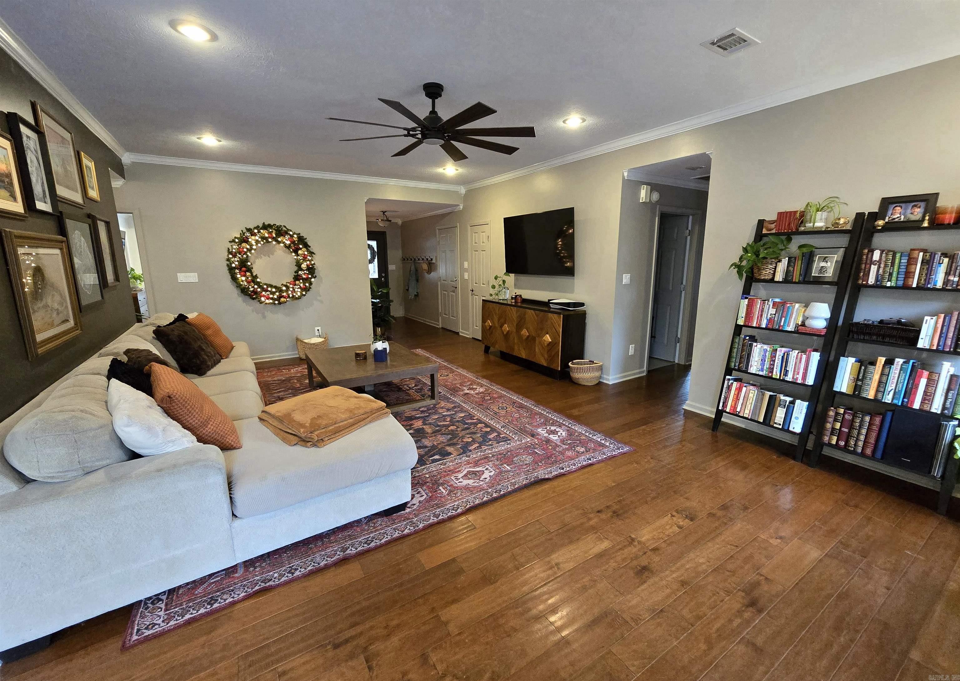 15 Mont Blanc  Maumelle, AR