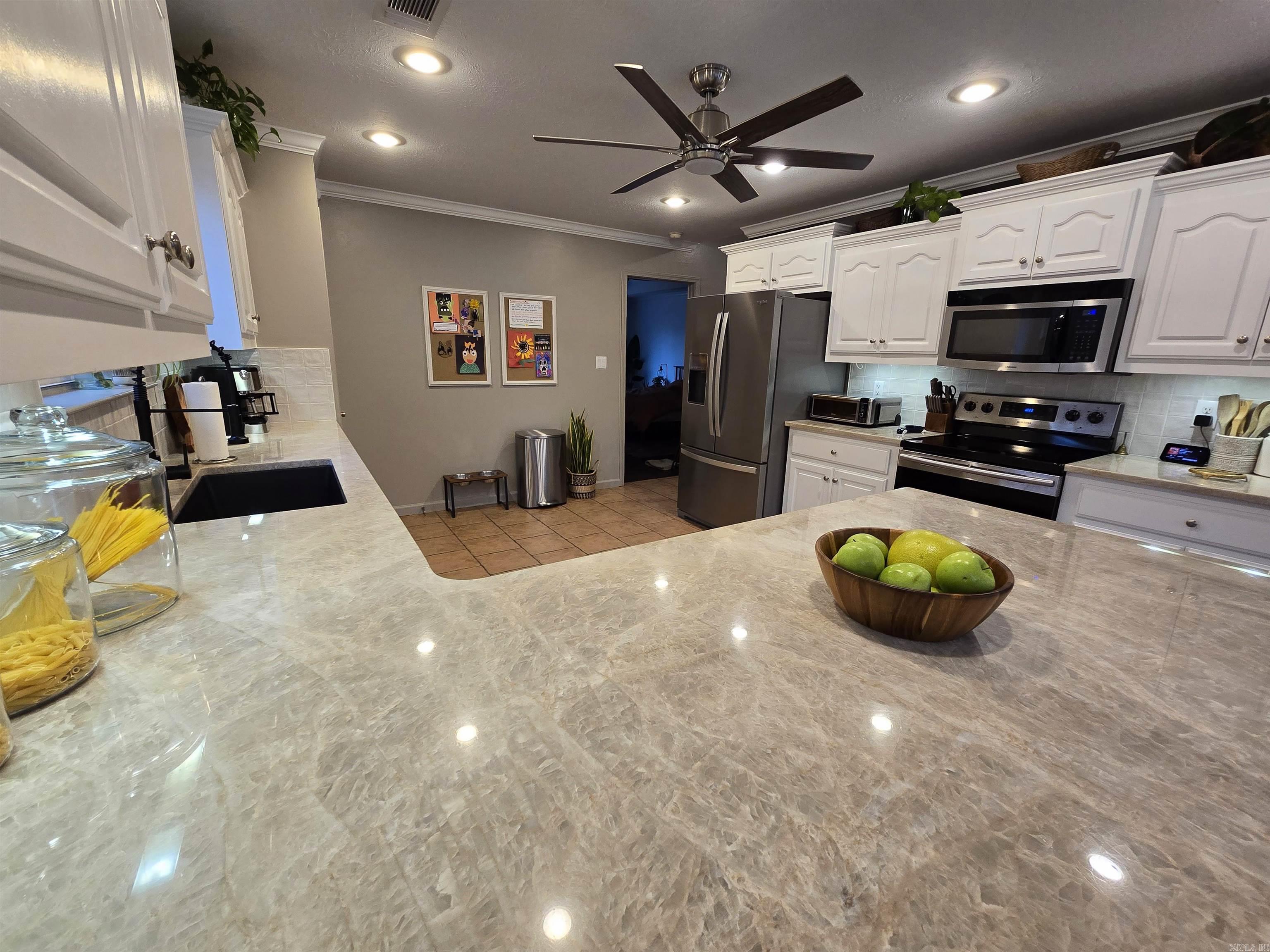 15 Mont Blanc  Maumelle, AR