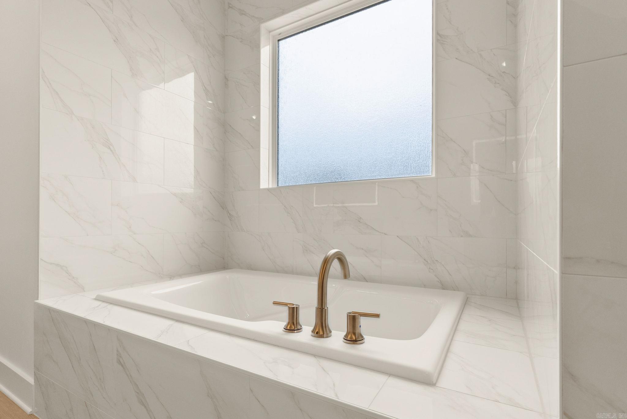 26 Avrey  Greenbrier, AR