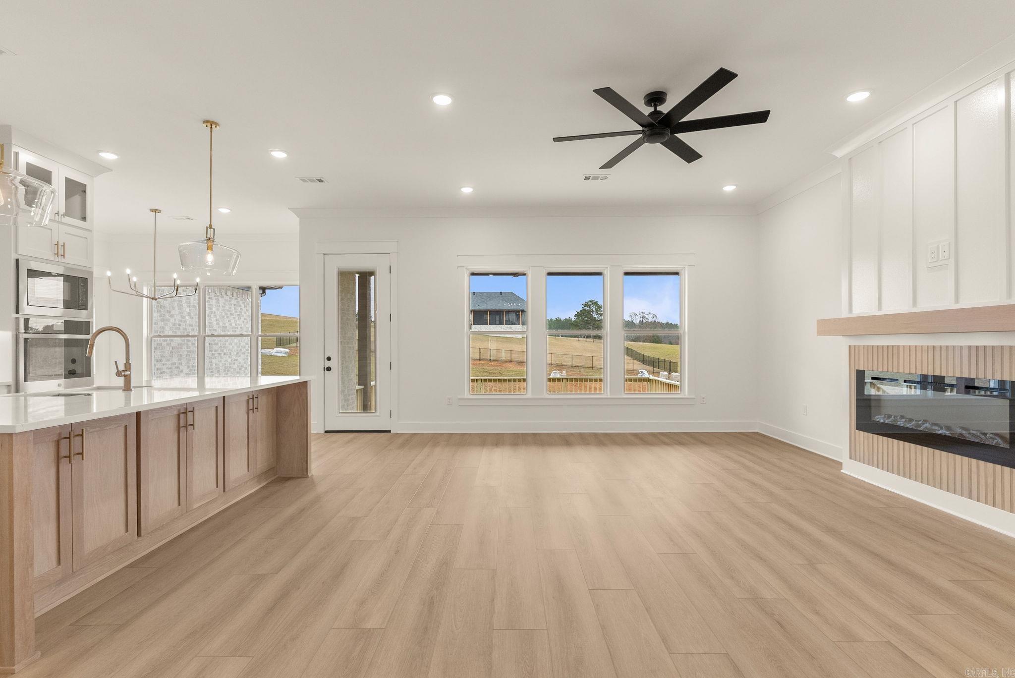 26 Avrey  Greenbrier, AR