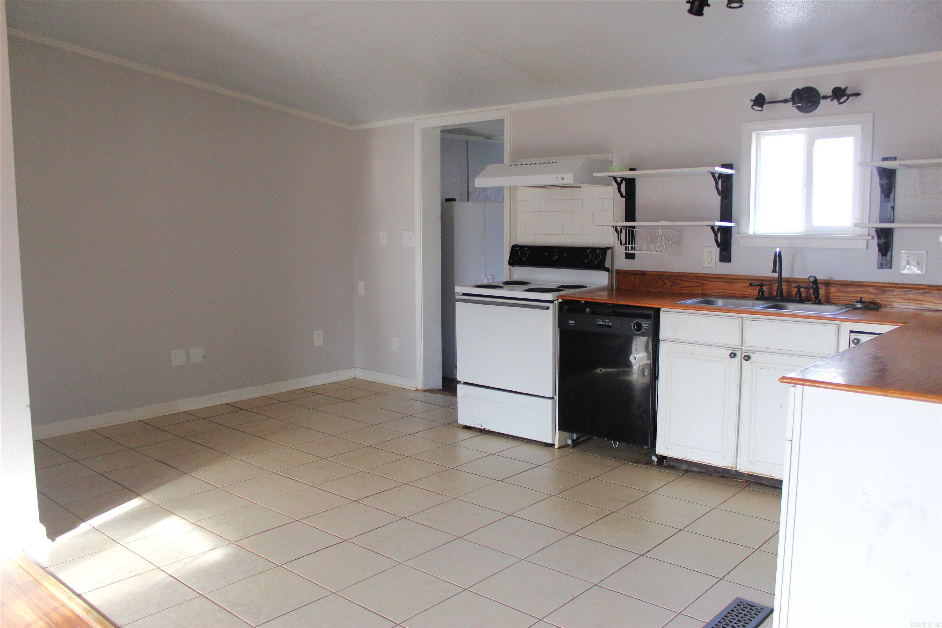 818 E Hwy 225  Greenbrier, AR