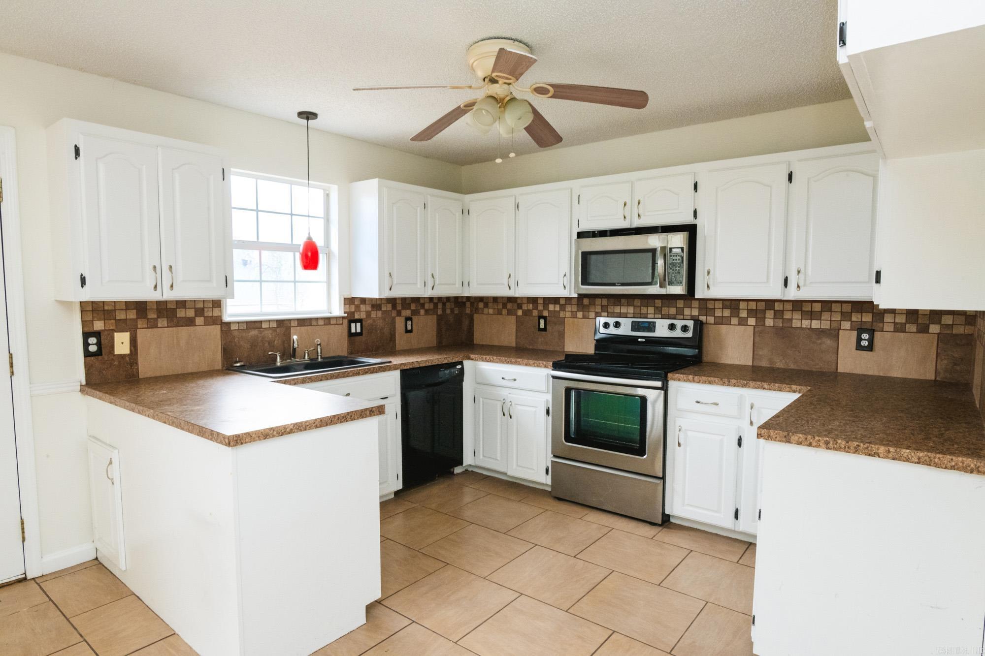 2703 Timbermist  Benton, AR