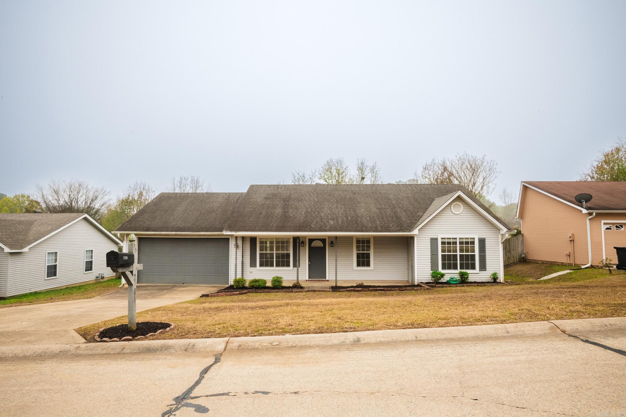 2703 Timbermist  Benton, AR