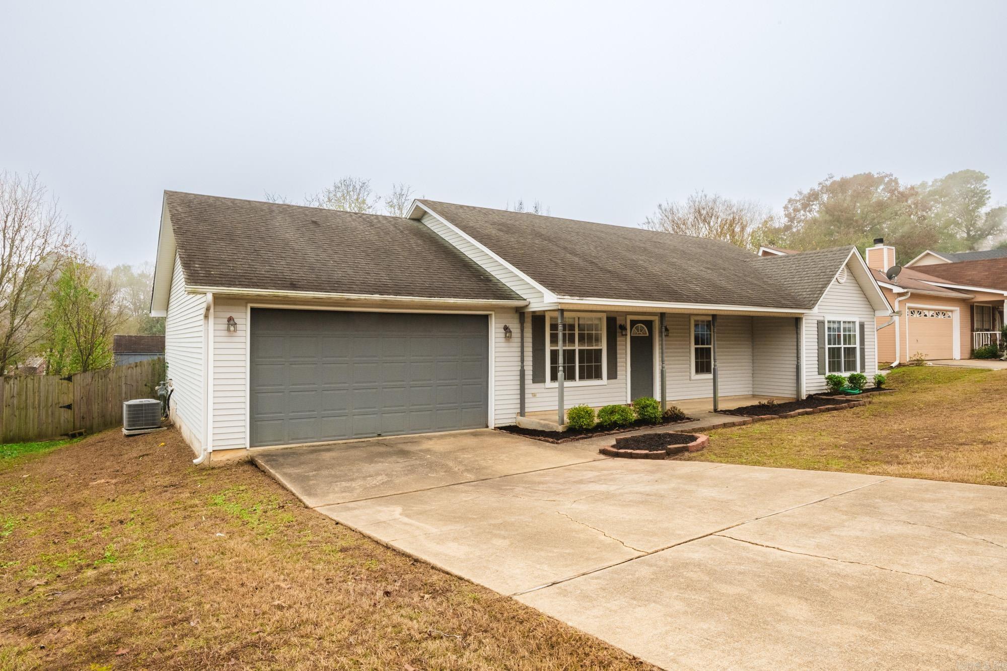 2703 Timbermist  Benton, AR